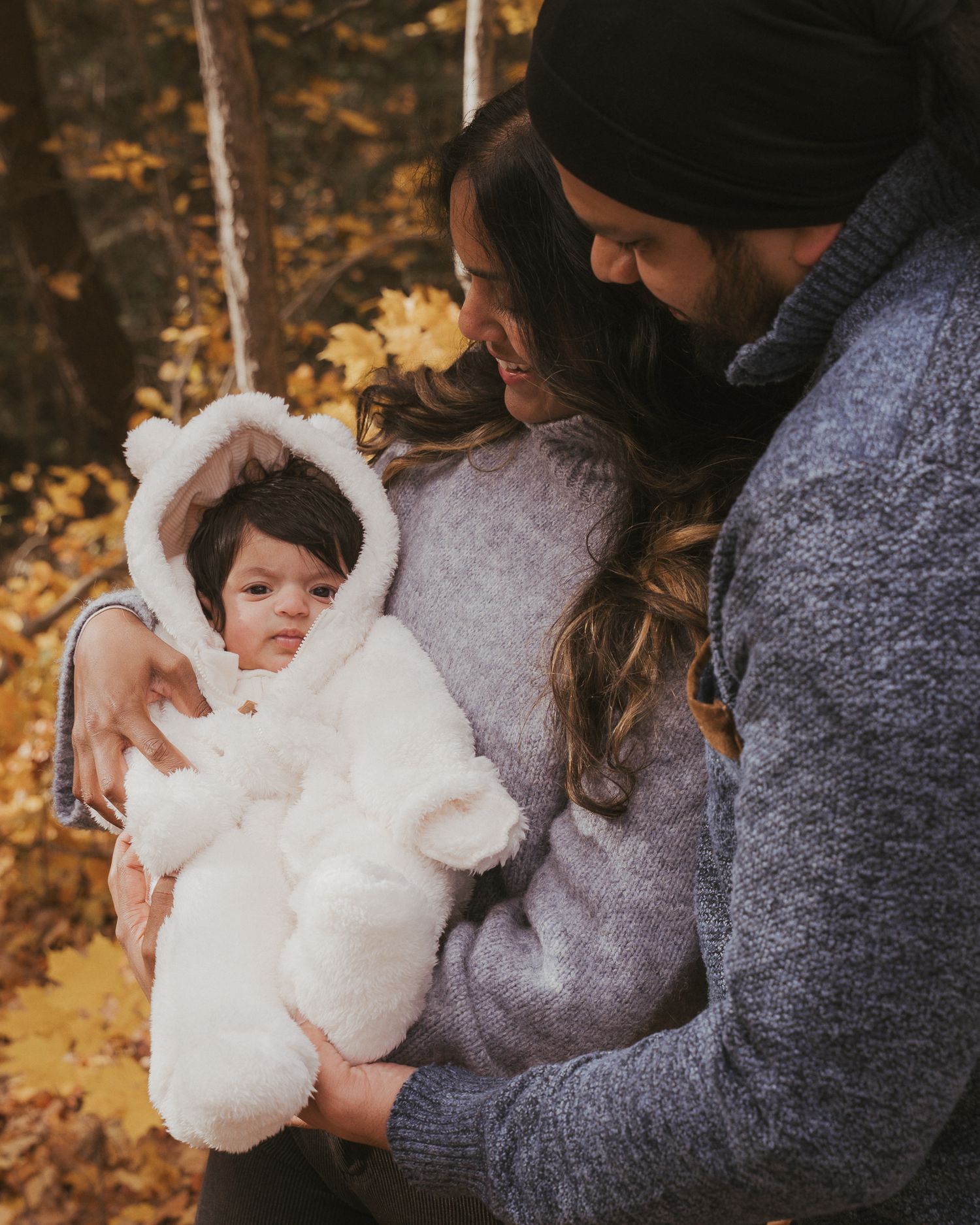 Lifestyle newborn photography in Waterloo Ontario with natural light