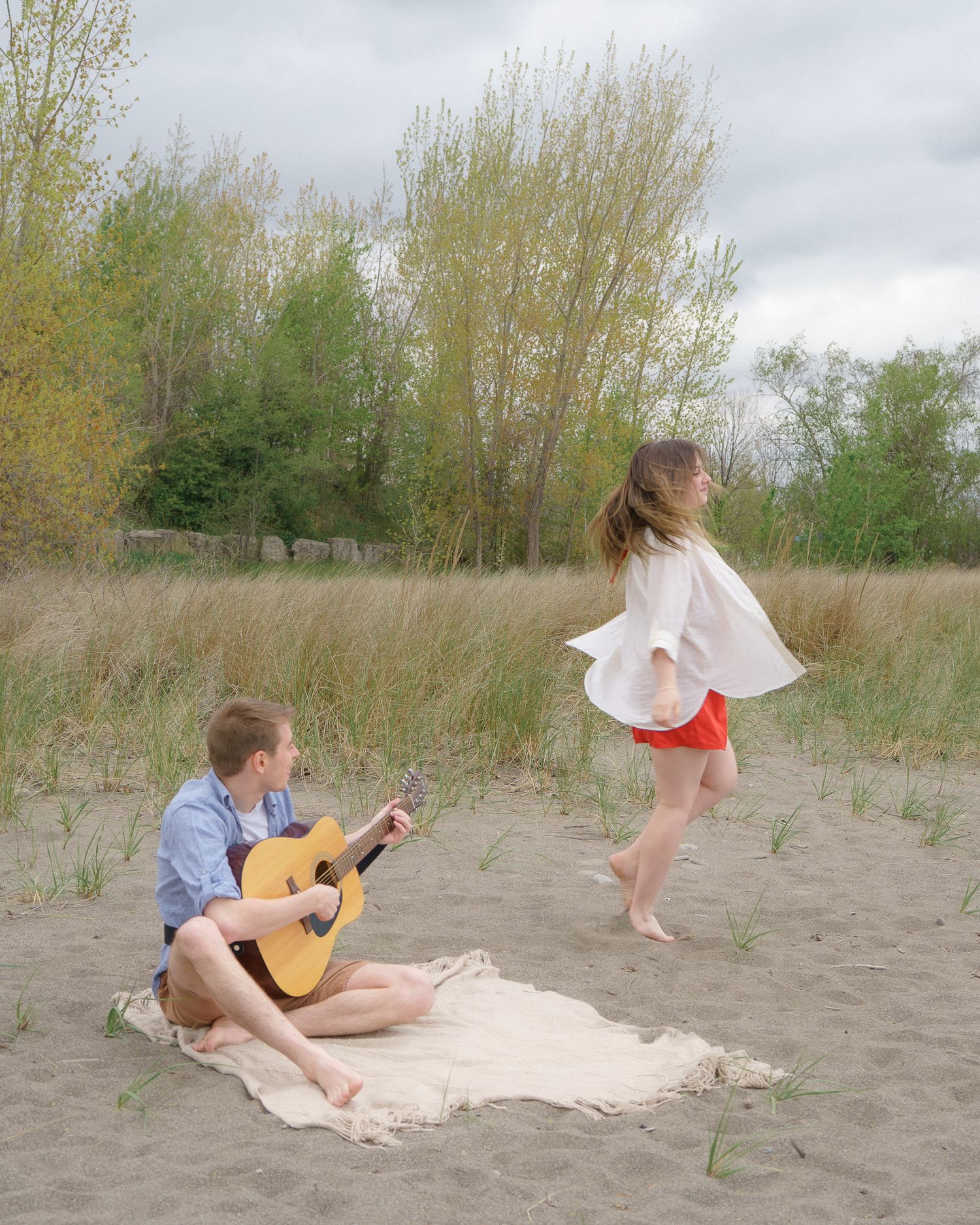 Couples photography session in Waterloo Ontario with natural connection