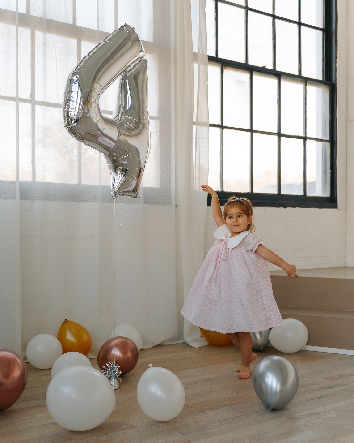 Kids birthday photoshoot in Waterloo Ontario