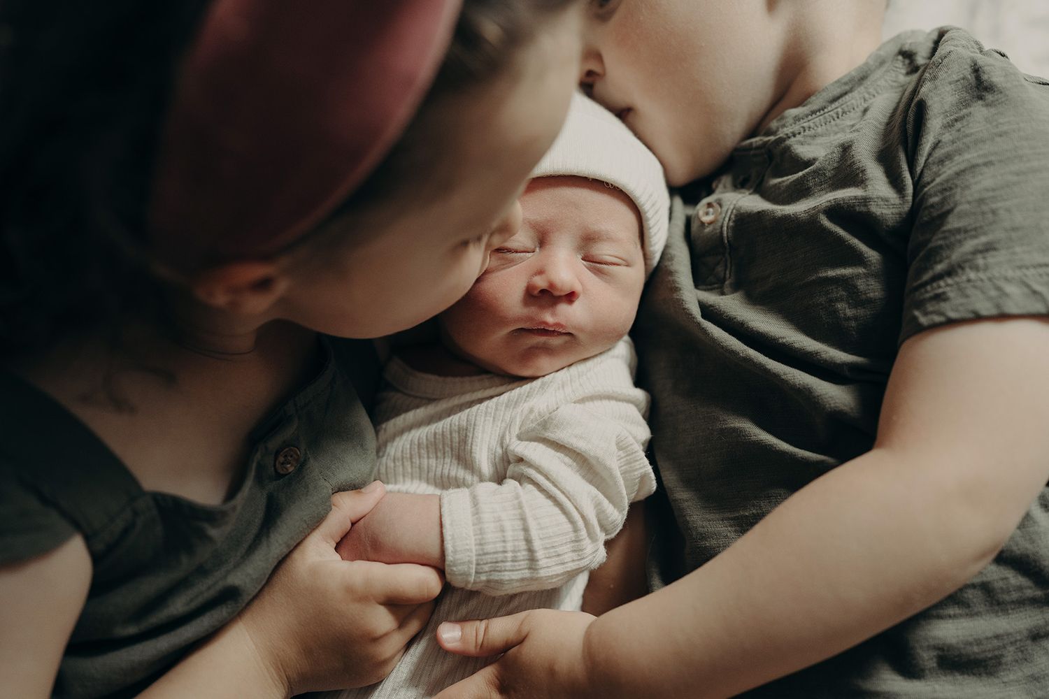 Fredericton newborn baby with older siblings