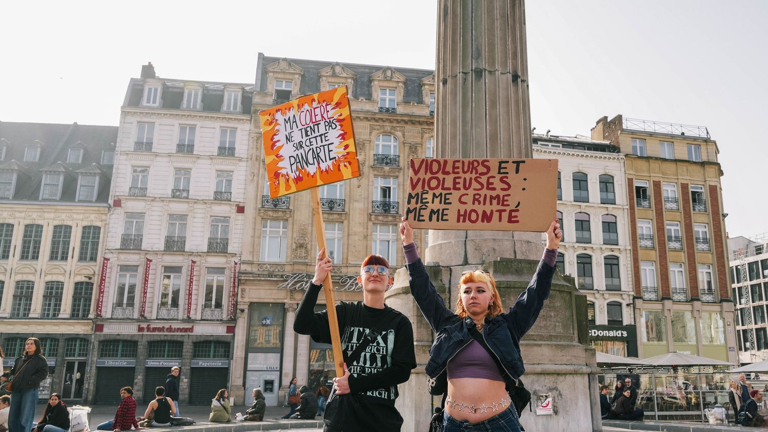 photo prise lors de la manifestation pour la journée du droit des femmes le 8 mars 2026 à Lille.