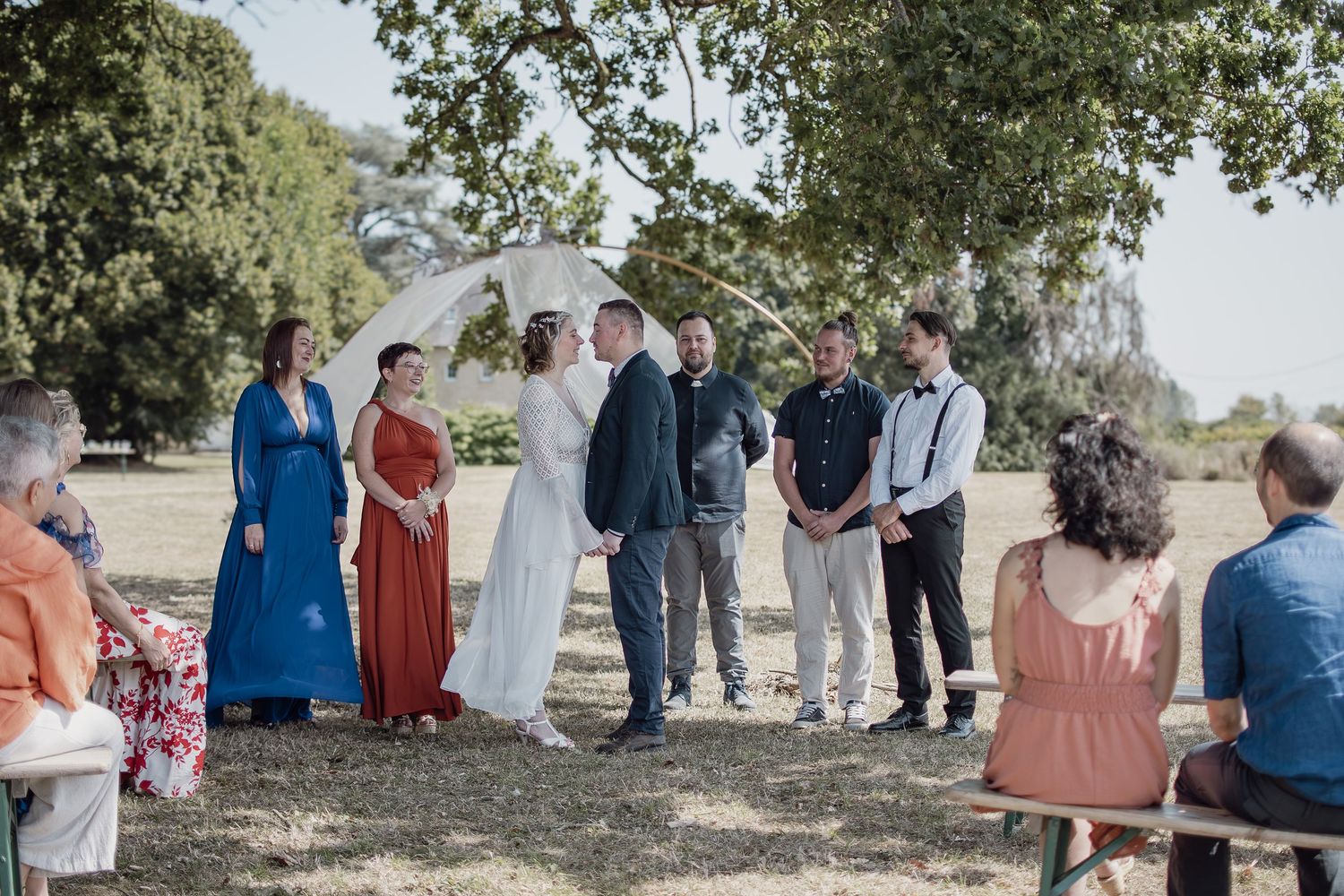 Photographe mariage Le Mans - Cérémonie laïque au château de saigné à Bazouges
