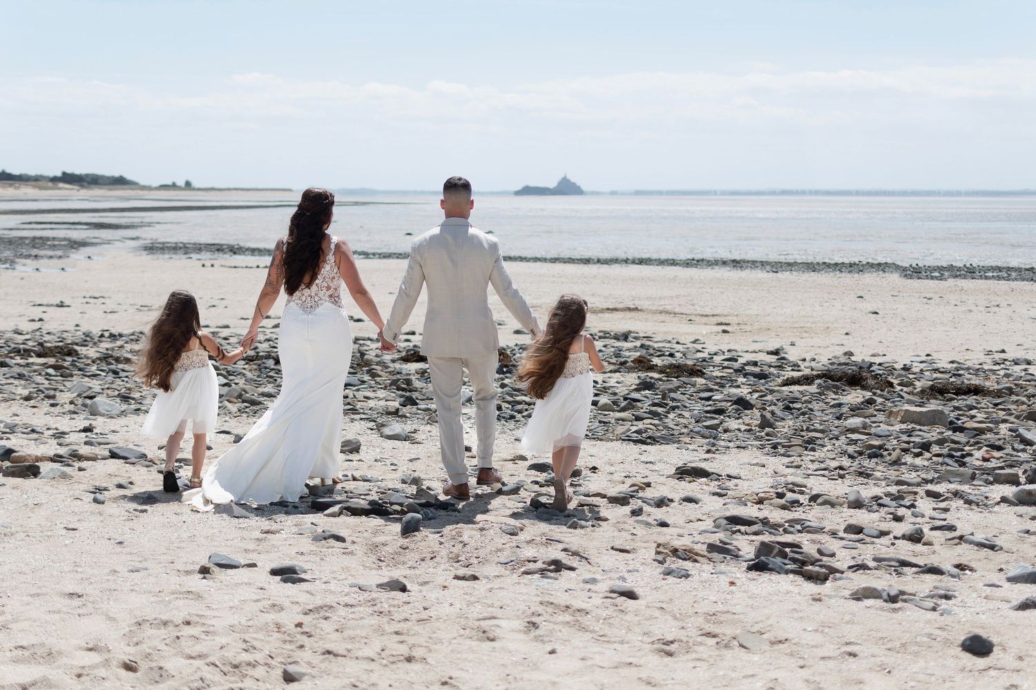 Photographe mariage Le Mans - Photo de couple à saint jean le Thomas.