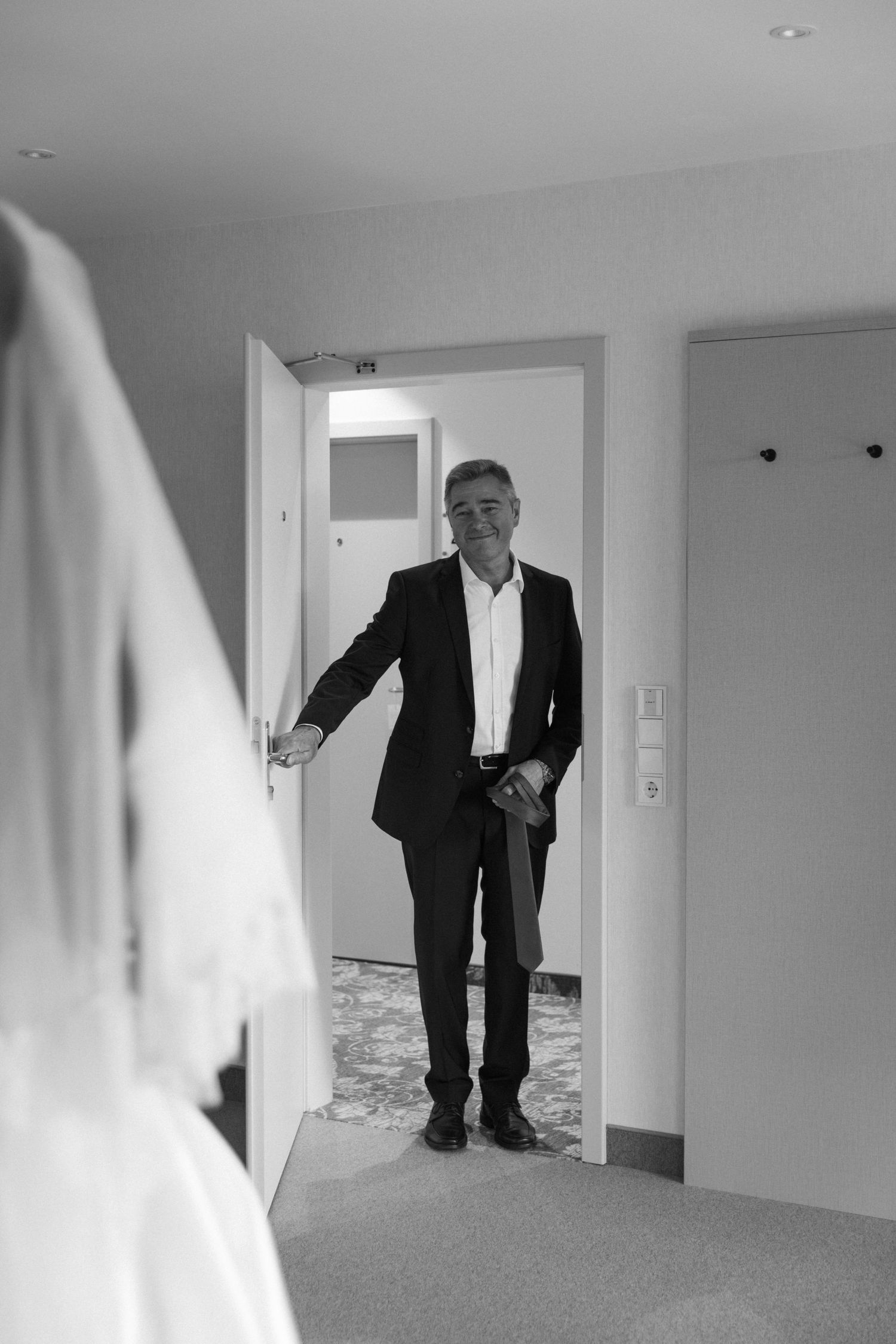 Authentische Hochzeitsfotografie mit Herz im Hotel Haberkamp in Achim