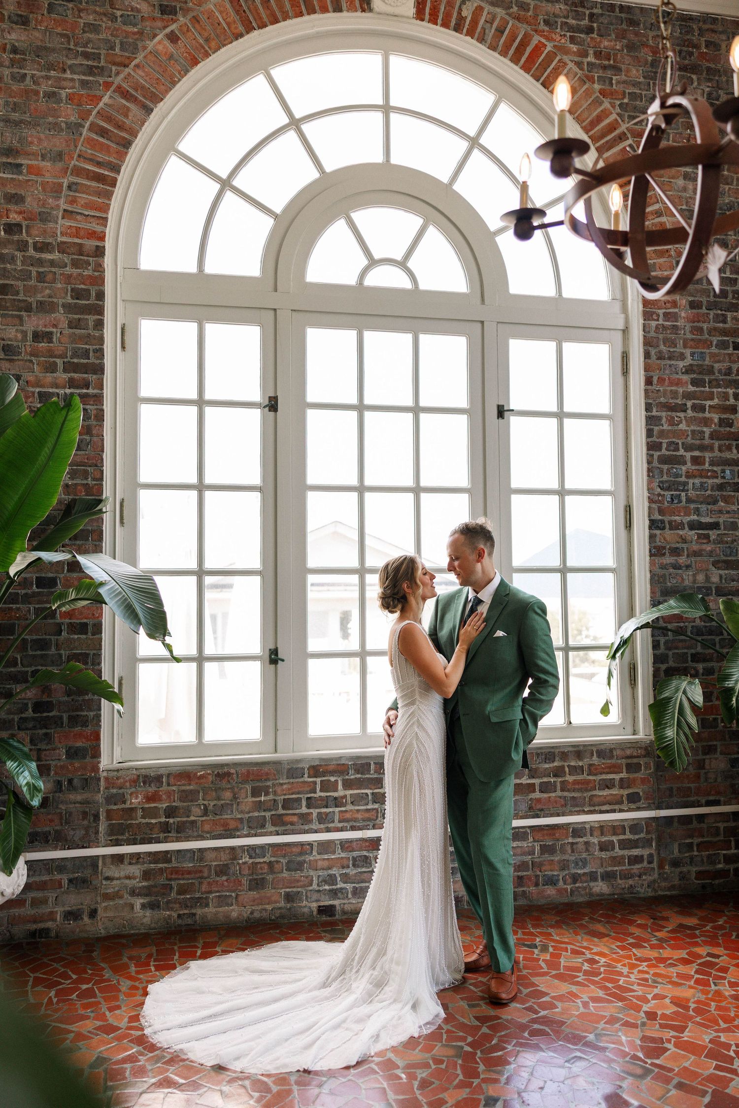 Virginia Beach wedding photographer. Historic Cavalier Wedding