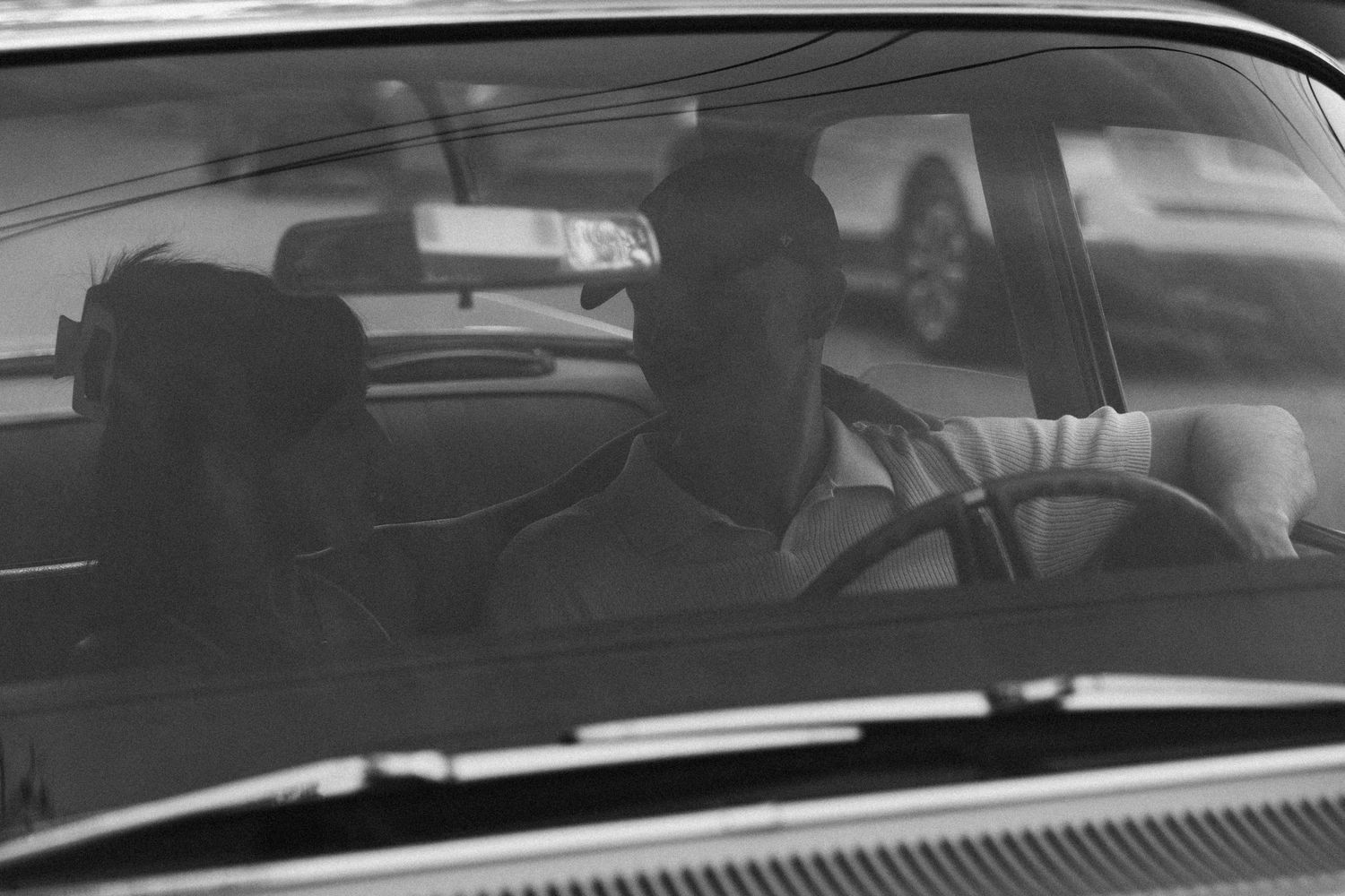 Virginia Beach wedding photographer captures urban engagement session in downtown Norfolk