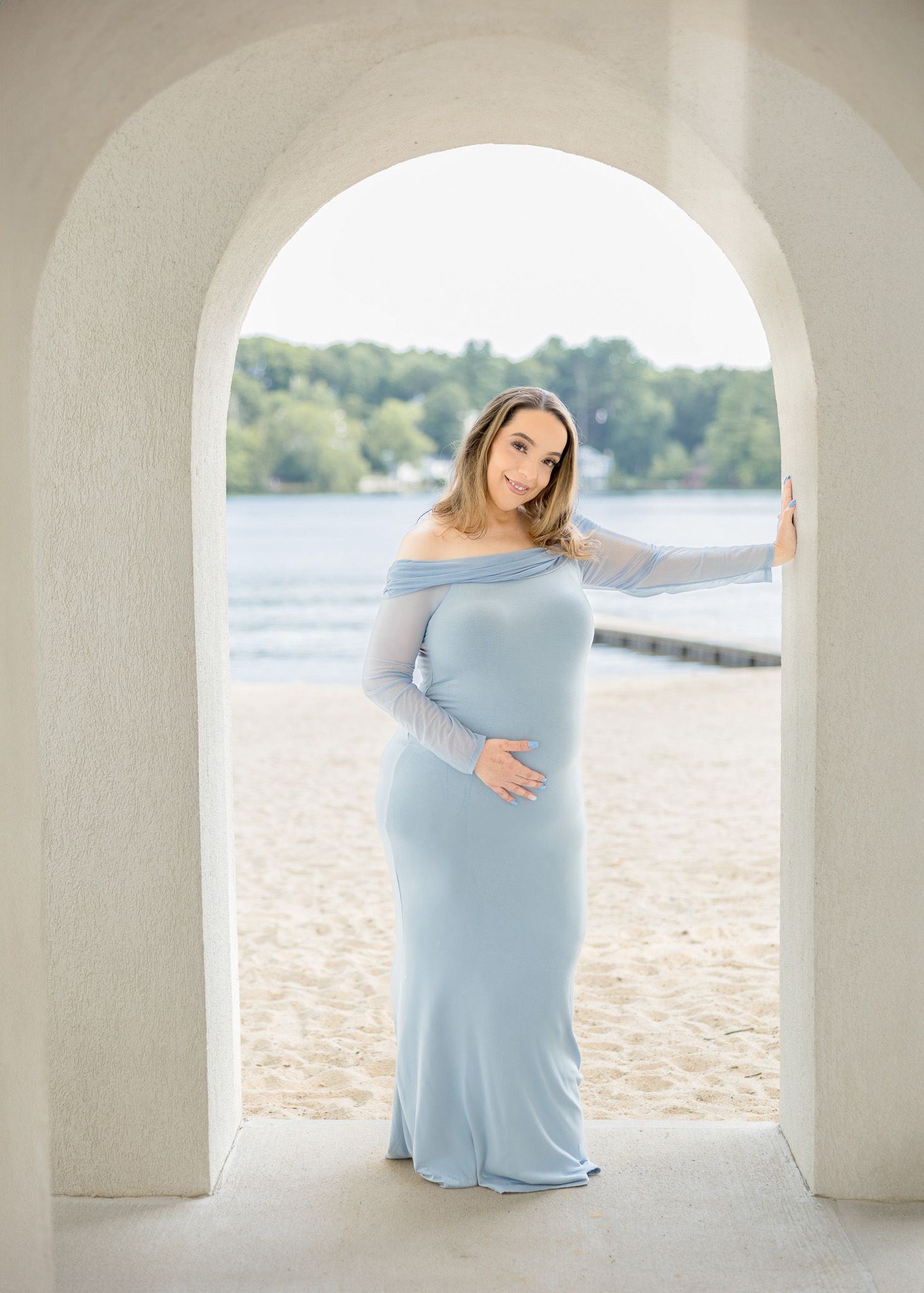 Timeless lifestyle photography captured across Rhode Island — from Newport to Providence, blending story and style.