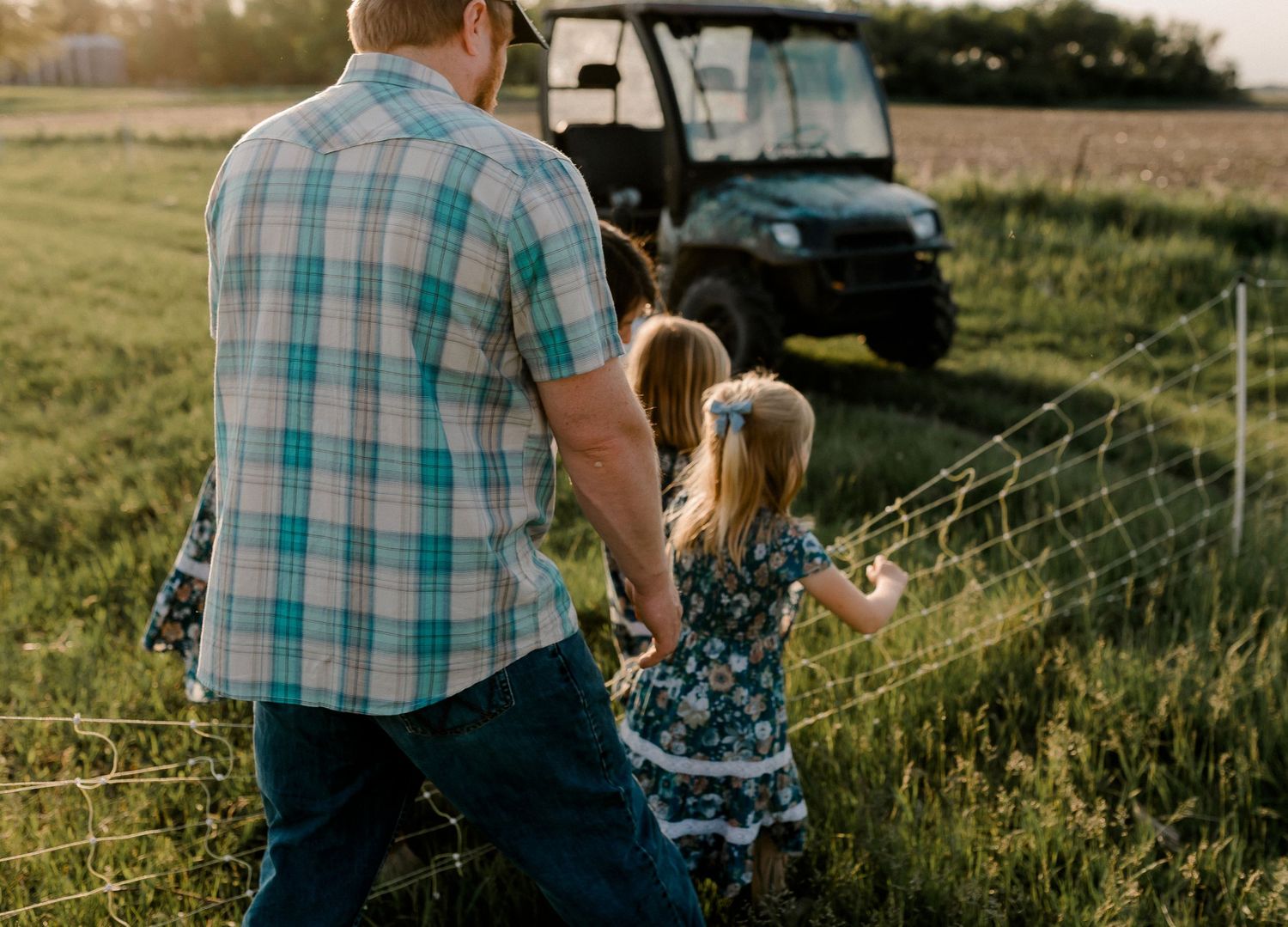 Candid family portrait with natural light and movement in south dakota