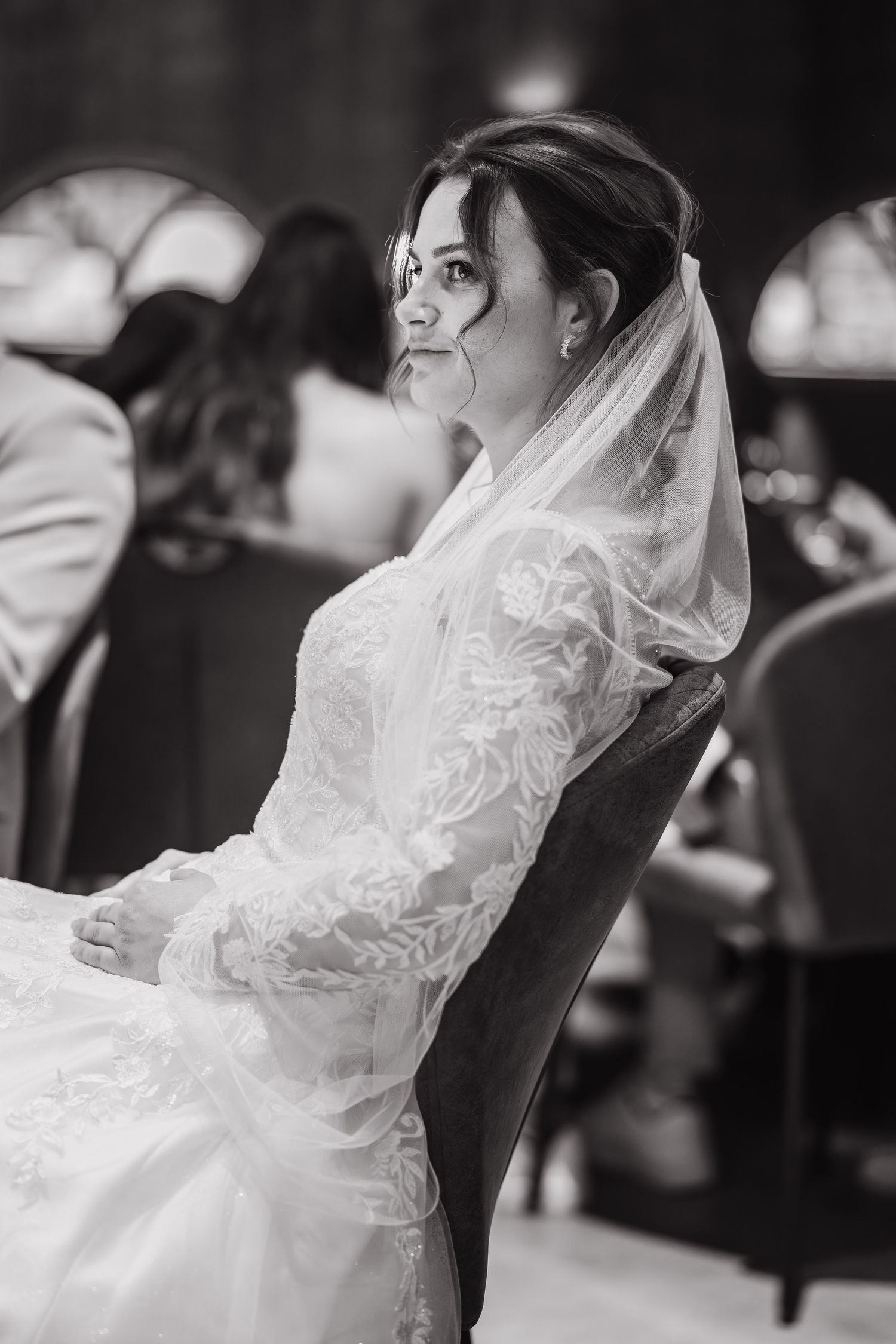 Authentic and timeless wedding moments captured in Piemonte, Northern Italy.