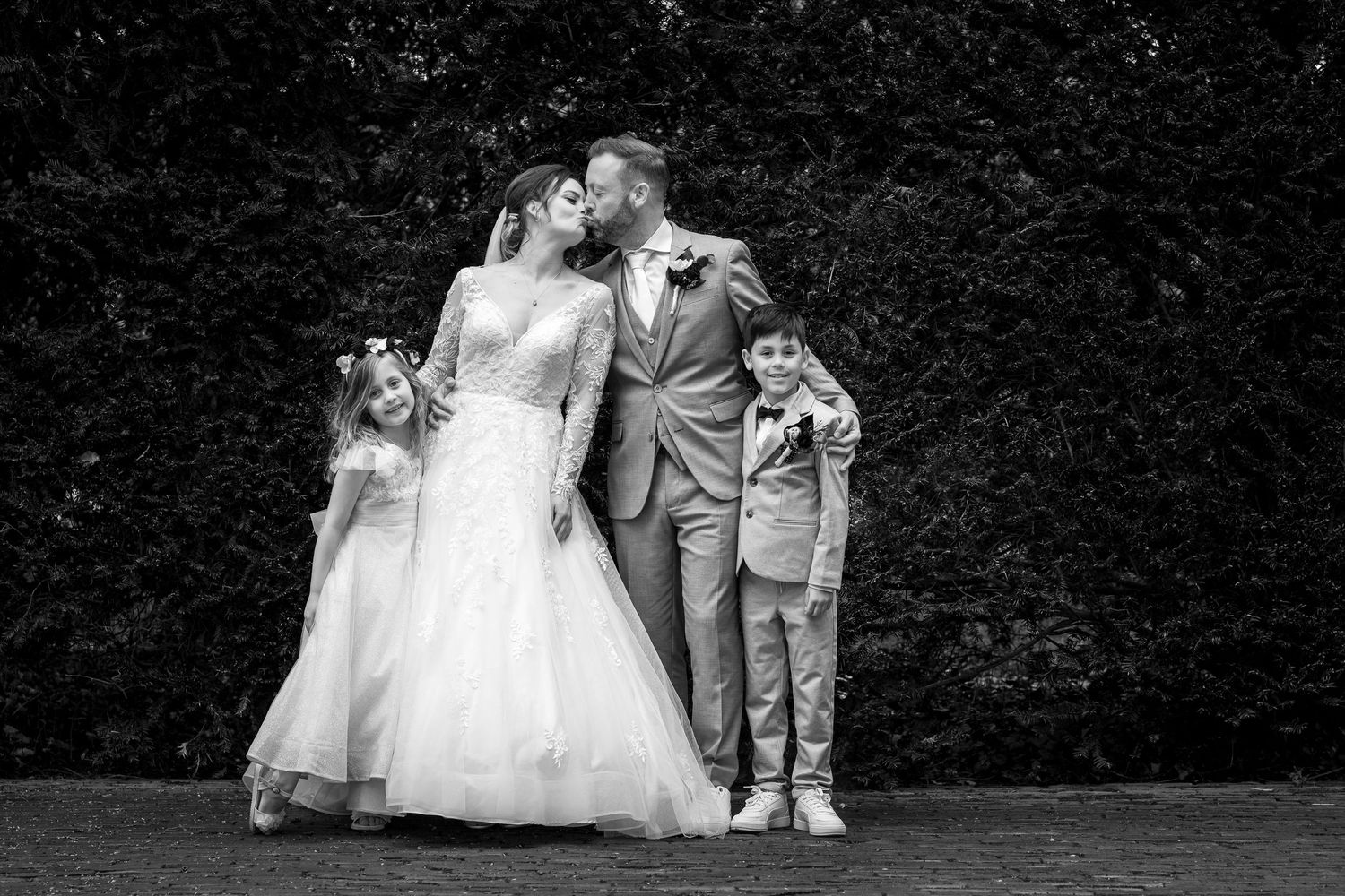 Ivory Destination by Michelle | Stylish and timeless wedding photography in Italy.