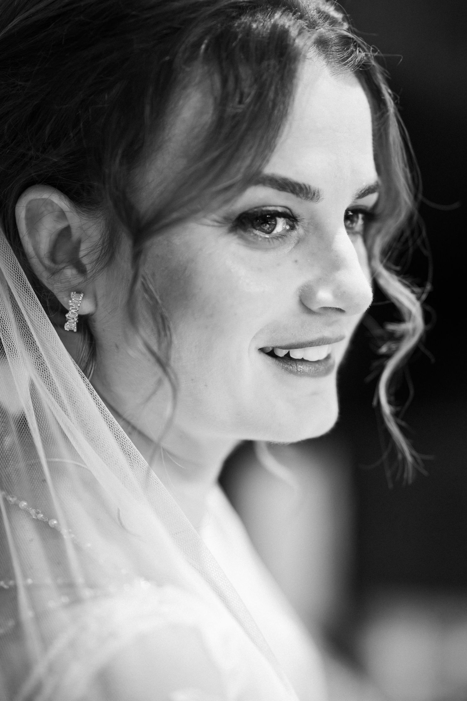 Authentic and timeless wedding moments captured in Piemonte, Northern Italy.