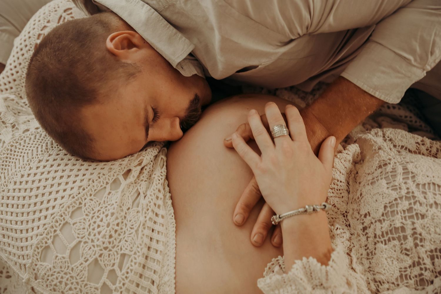 Maitland placenta encapsulation, Maitland Placenta Capsules, Maitland newborn photographer, Maitland maternity photographer,