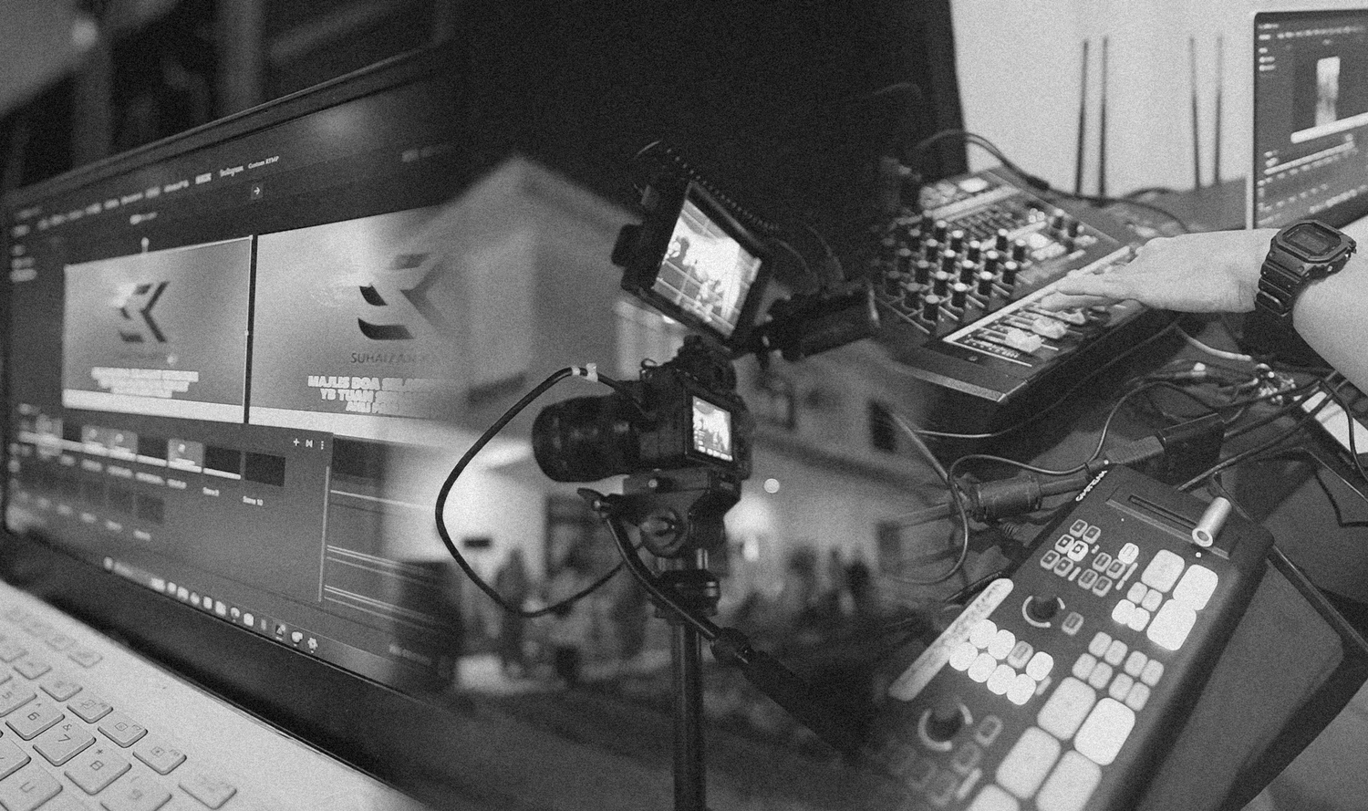 Blackcassette based in Johor Bharu. Production house, MCP, Studio and wedding. MCP.