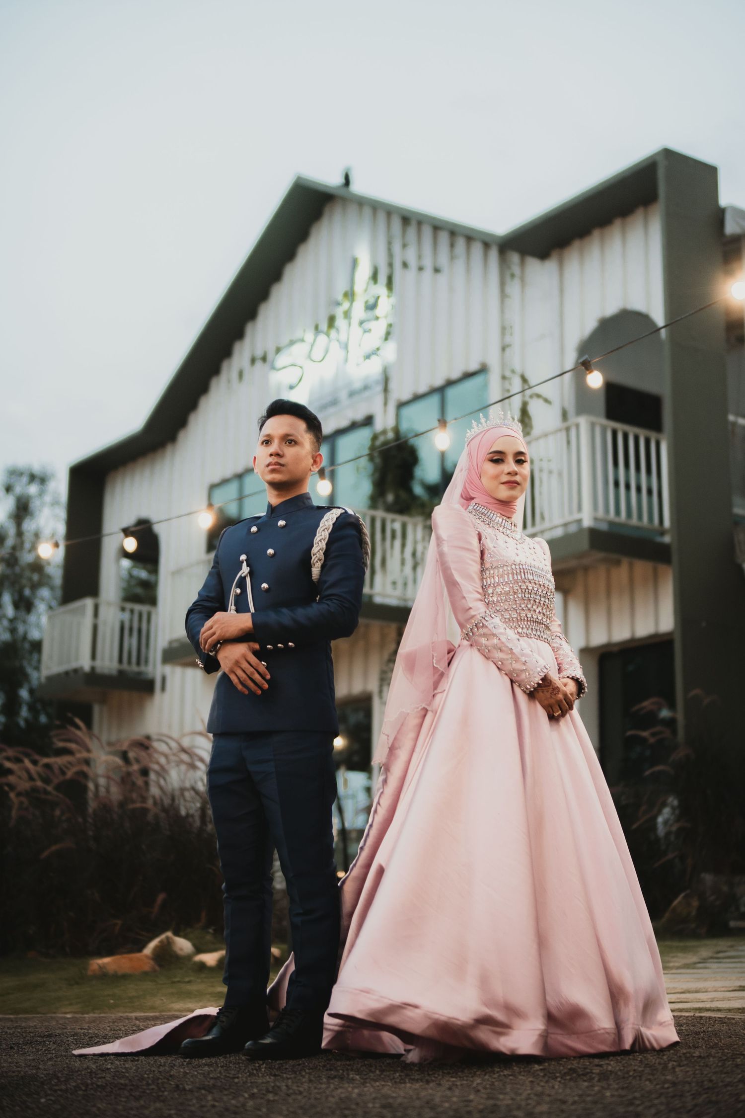 Blackcassette based in Johor Bharu. Production house, MCP, Studio and wedding. Wedding.