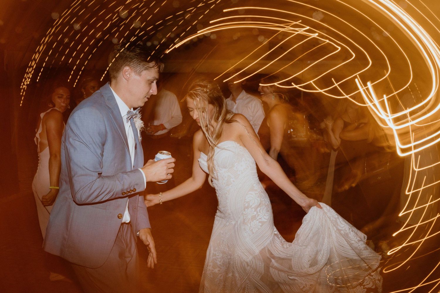 how to shutter drag wedding reception lighting dragging the shutter long exposure photography wedding photography
