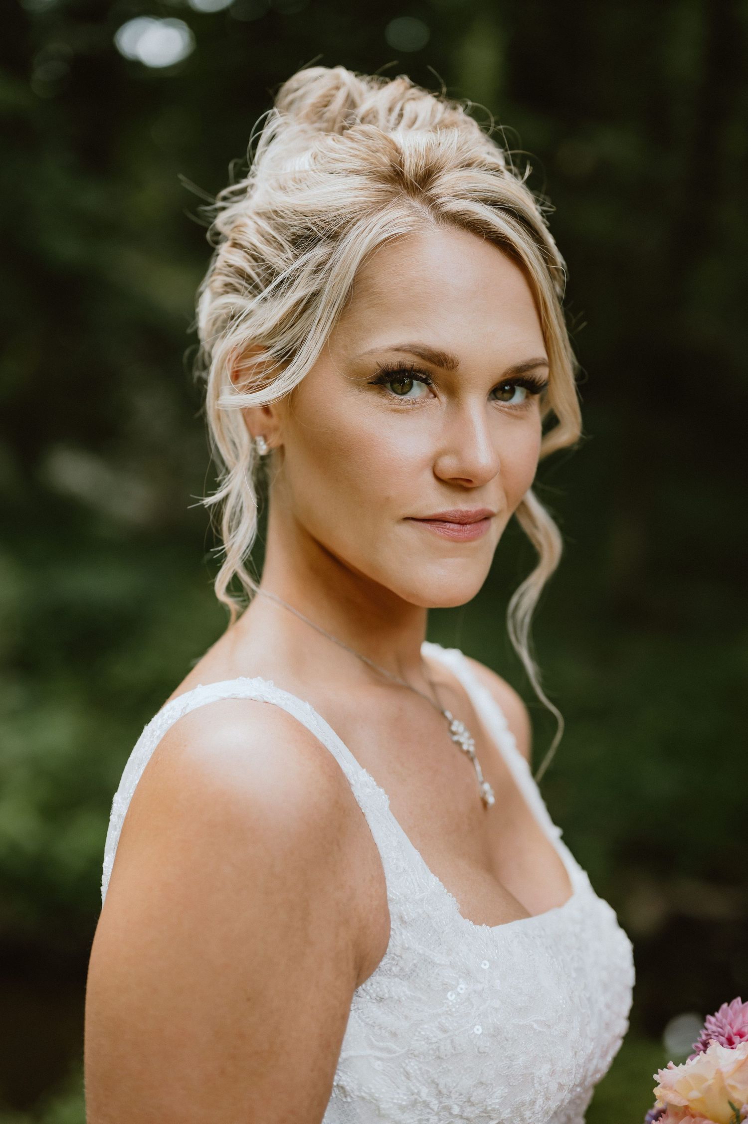 antrim 1844 wedding maryland intimate elopement photographer summer wedding bridal portrait brides hair up do