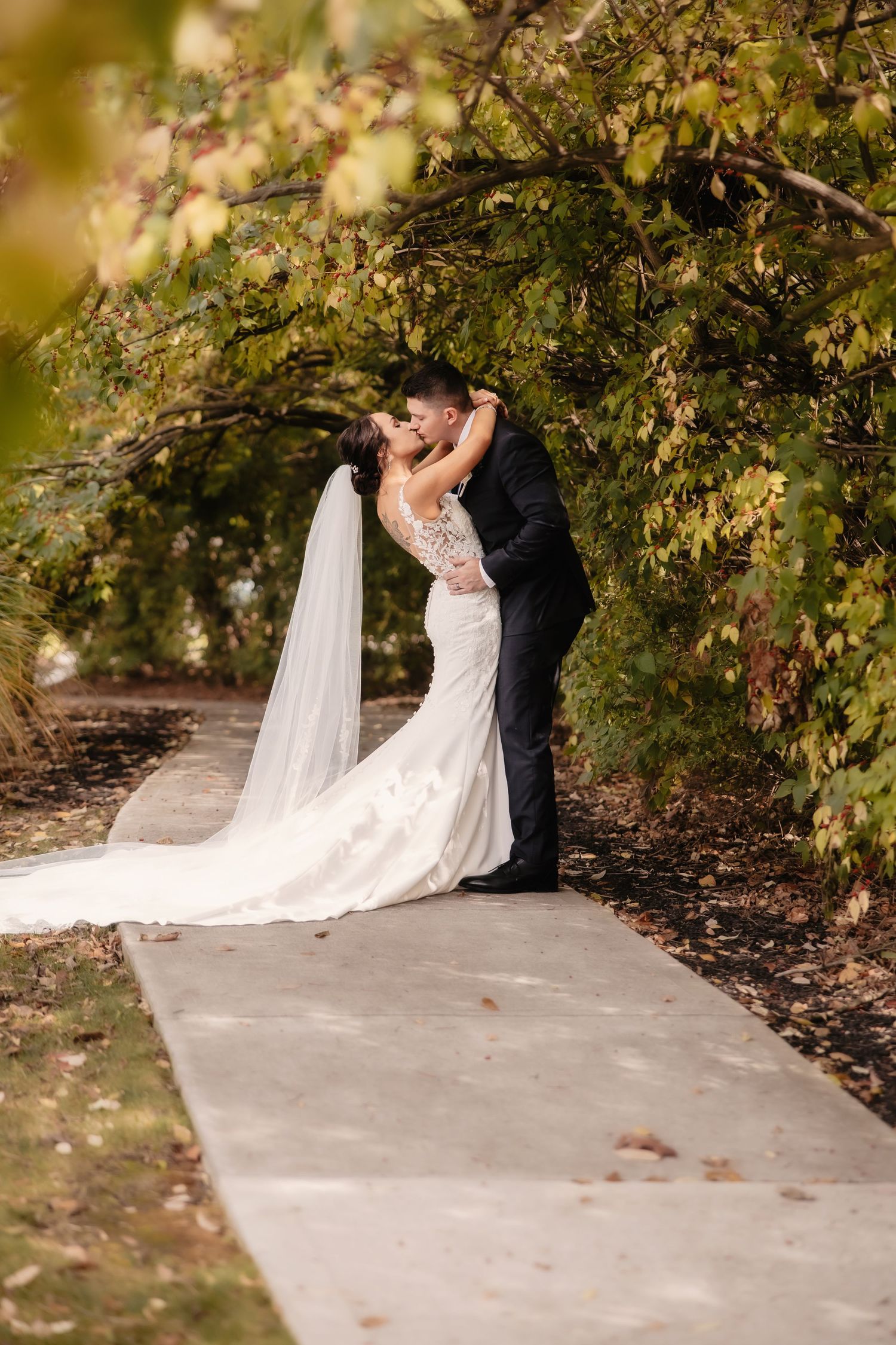wedding at watersedge in hilliard