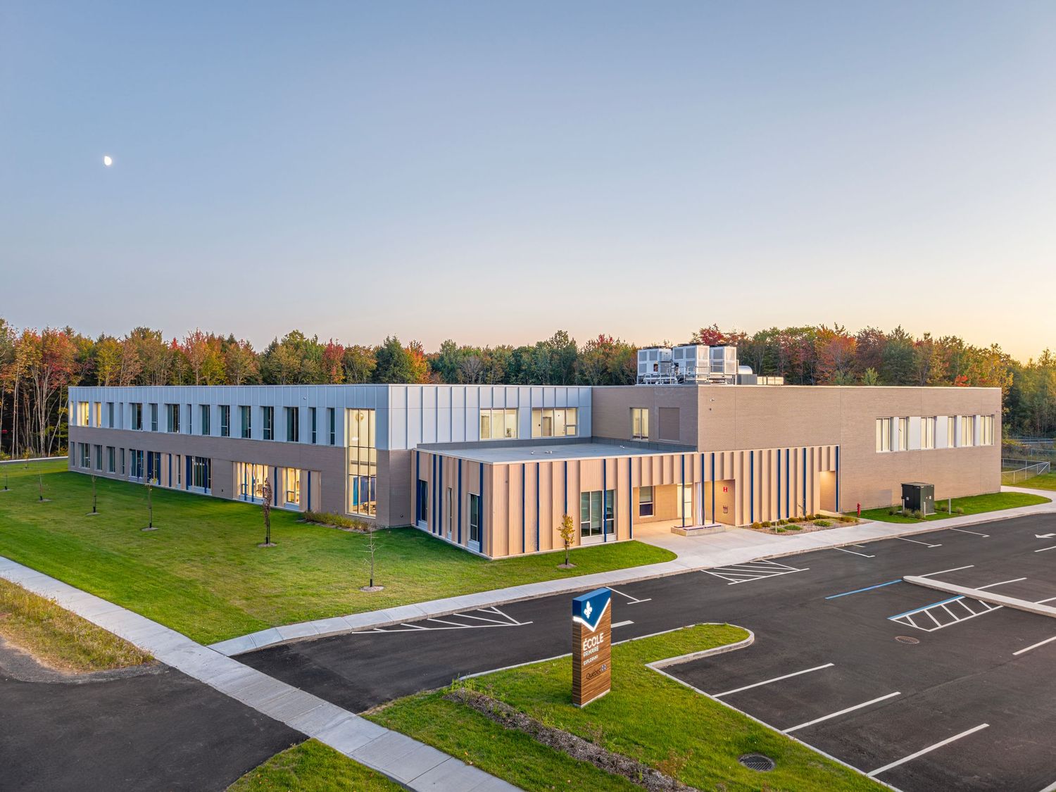 École primaire Explorami. Bécancour. ONICO architectes
