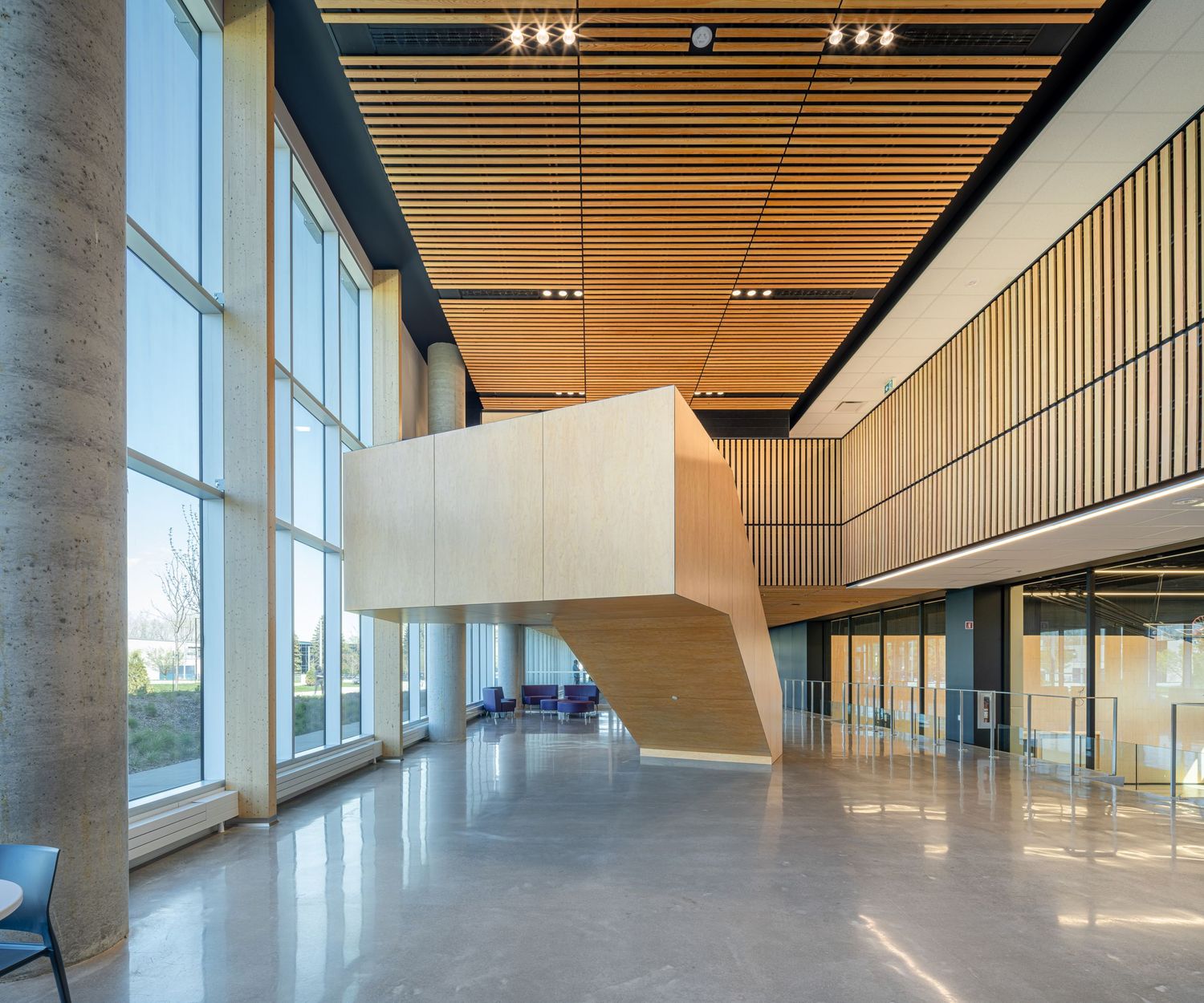 École secondaire LaSalle - Prisme architecture