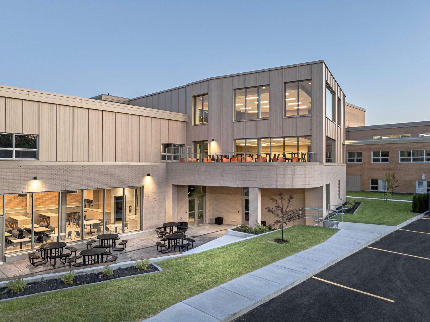 Externat Saint-Jean-Eudes - Onico architectes