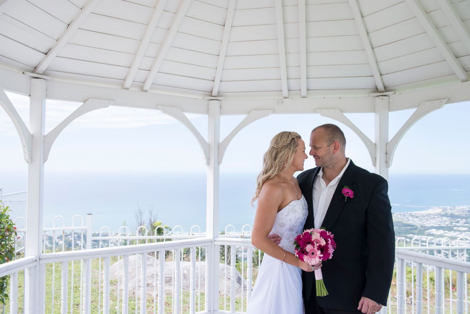 Romantic moment of bride and groom at Panorama House.