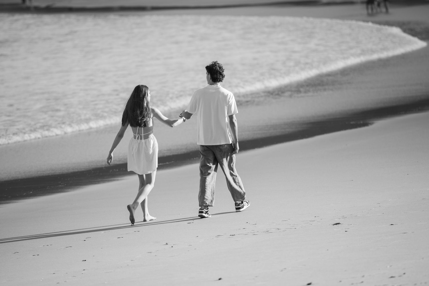 Couple beach photography in Kiama.