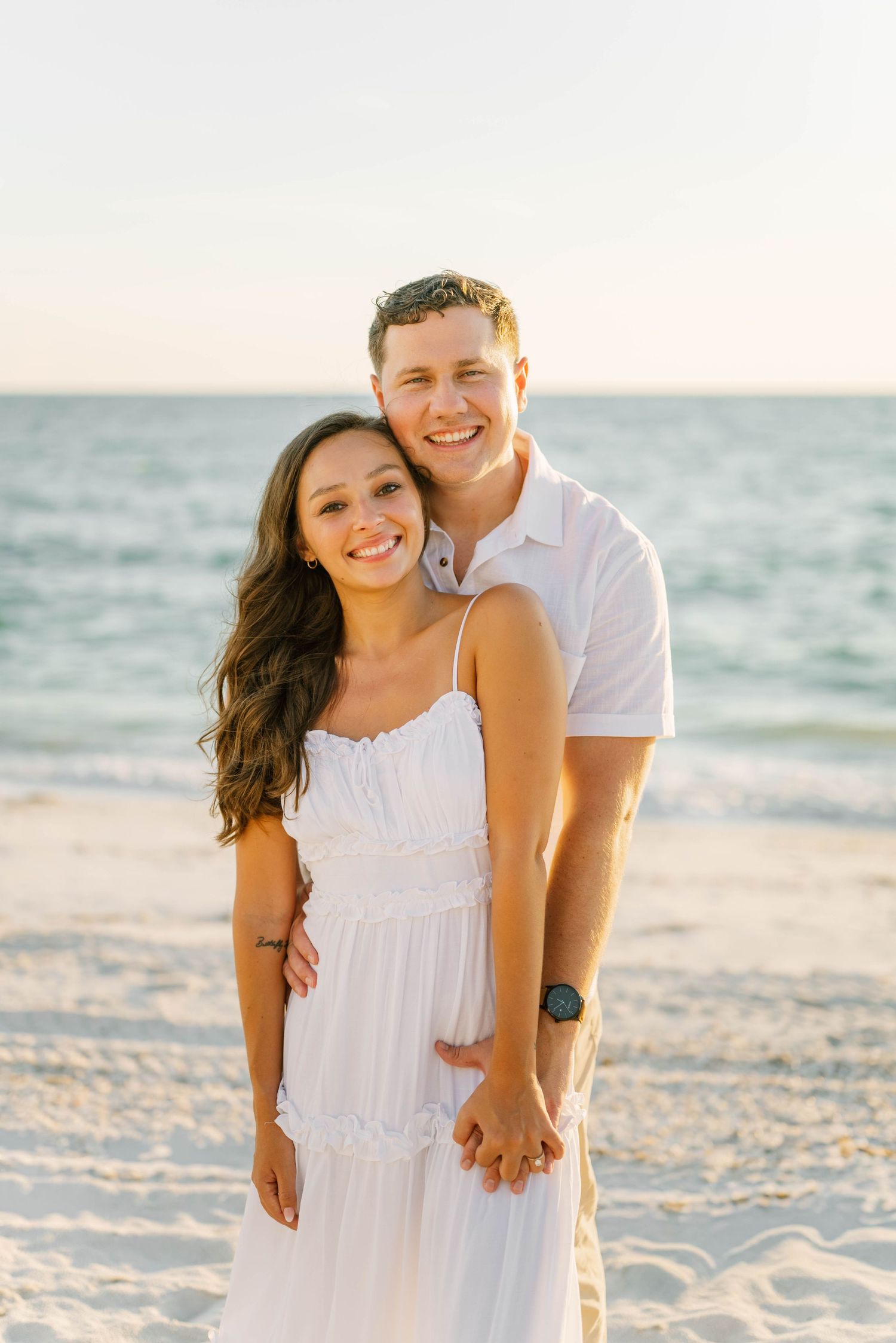 Outdoor lifestyle photography session with natural light and emotion.