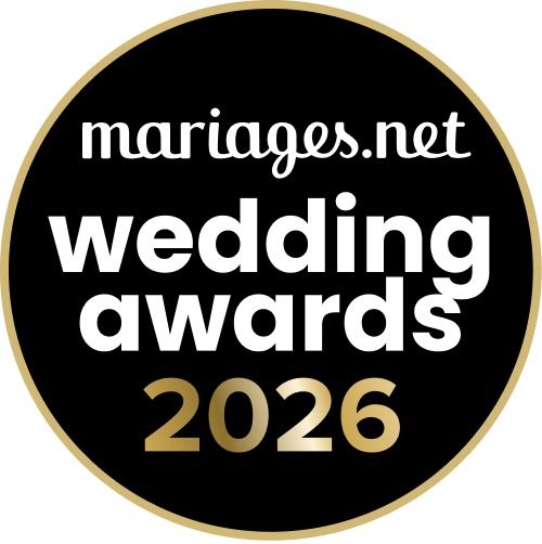 Black and gold mariages.net wedding awards emblem for 2026.