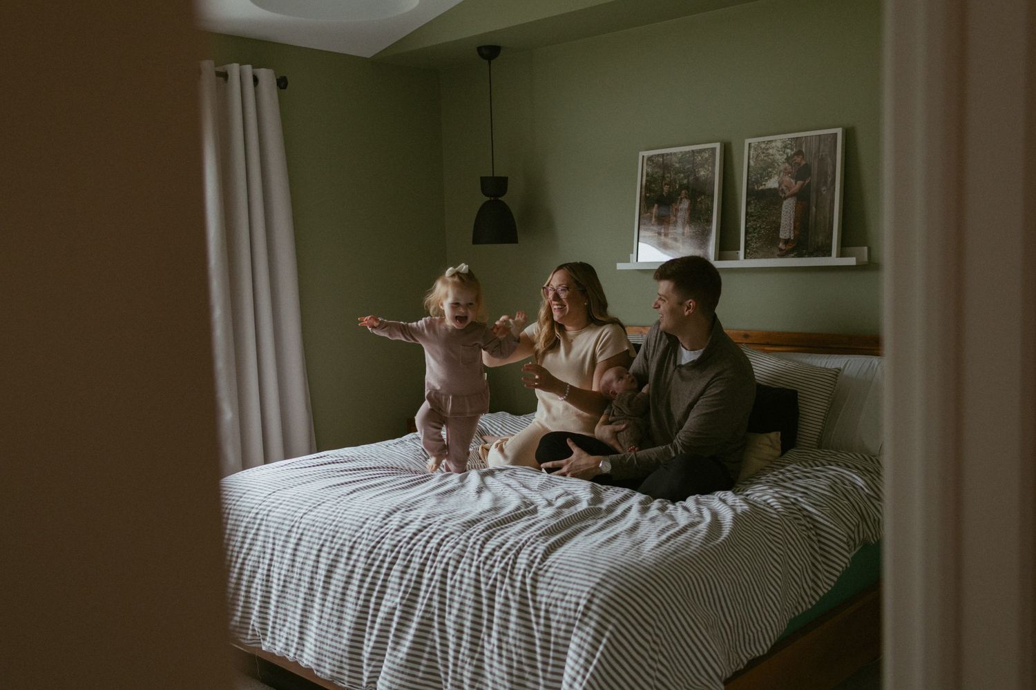 cinematic lifestyle newborn photography, storytelling photography, documentary style photographers near me, woodstock photographer