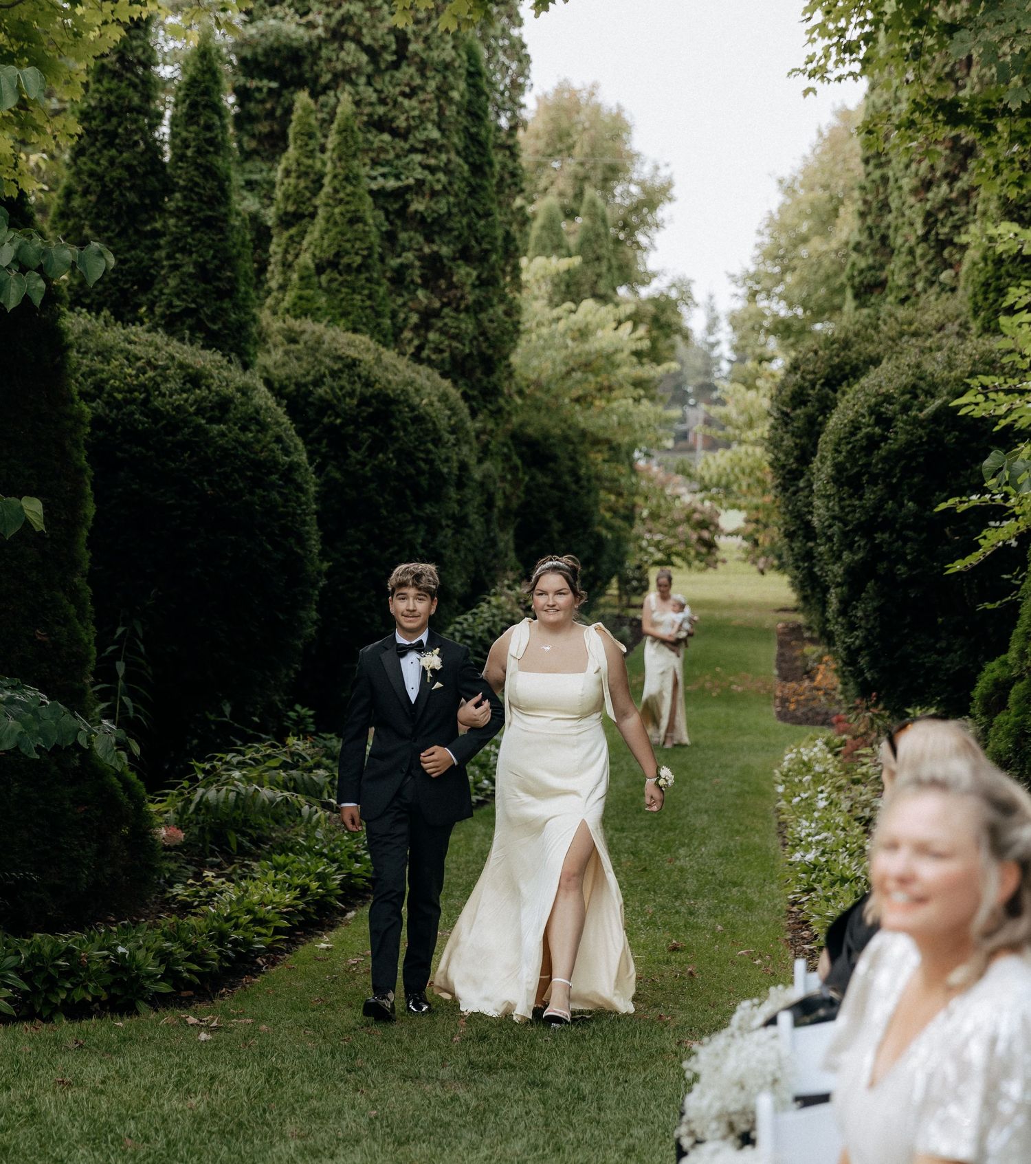 Woodstock wedding photographer, woodstock photographer, wedding photographer near me, ontario wedding photographer, ingersoll wedding photos