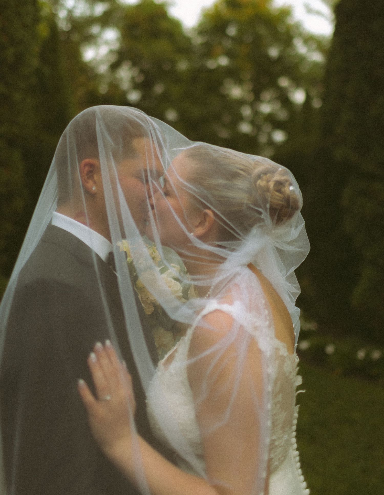 Woodstock wedding photographer, woodstock photographer, wedding photographer near me, ontario wedding photographer, ingersoll wedding photos