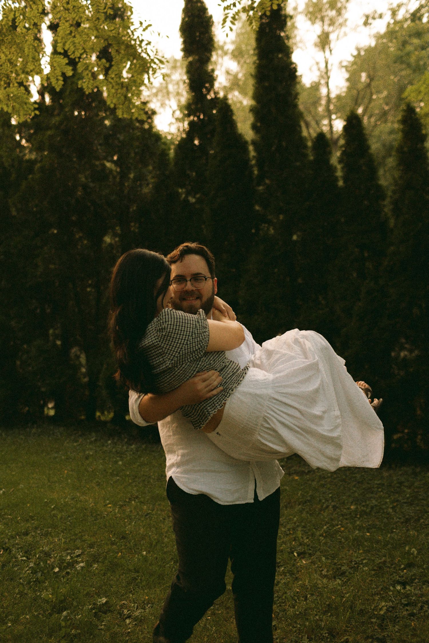 brantford engagement photographer, brantford wedding photographer, Hamilton engagement photographer, brantford couples photographer, couples