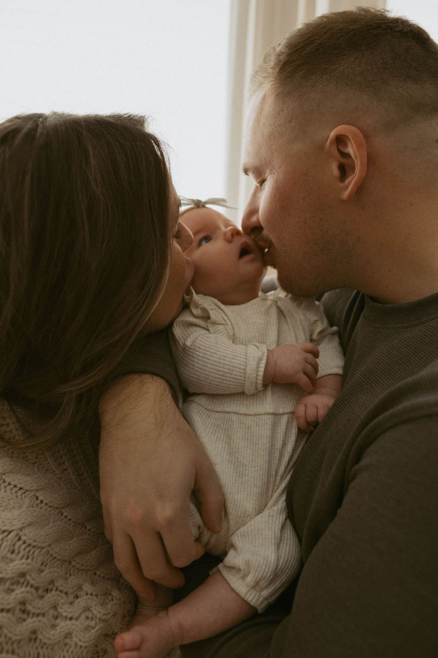 Stratford newborn photographer, hamilton newborn photographer, tillsonburg newborn photographer, woodstock newborn photographer,