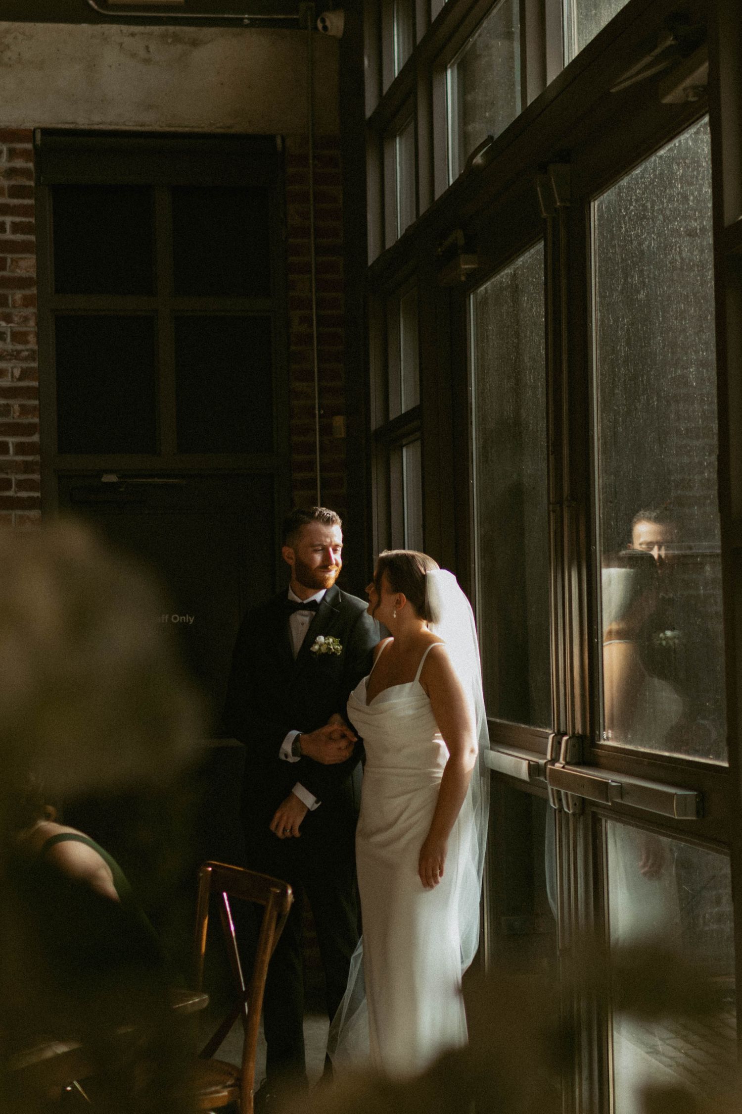 Documentary wedding photographer near London Ontario, cinematic style, real moments, relaxed wedding photos