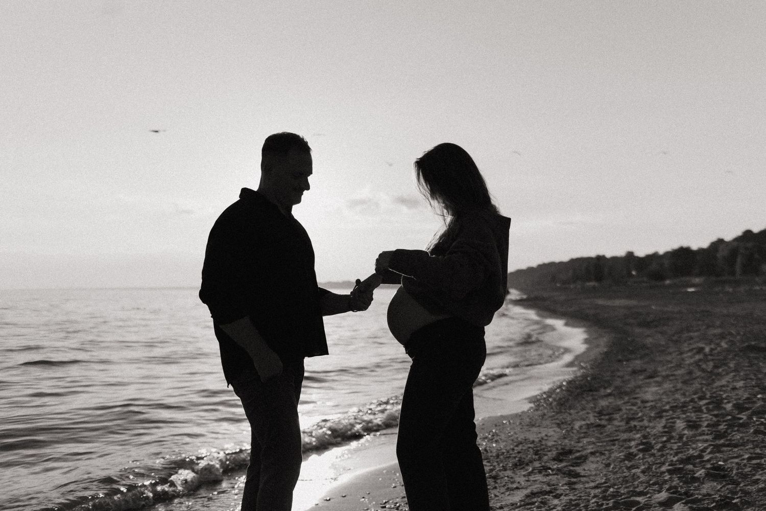 maternity photographer near me, cinematic photographer near me, vintage photographer near me, film photographer near me, motherhood photos