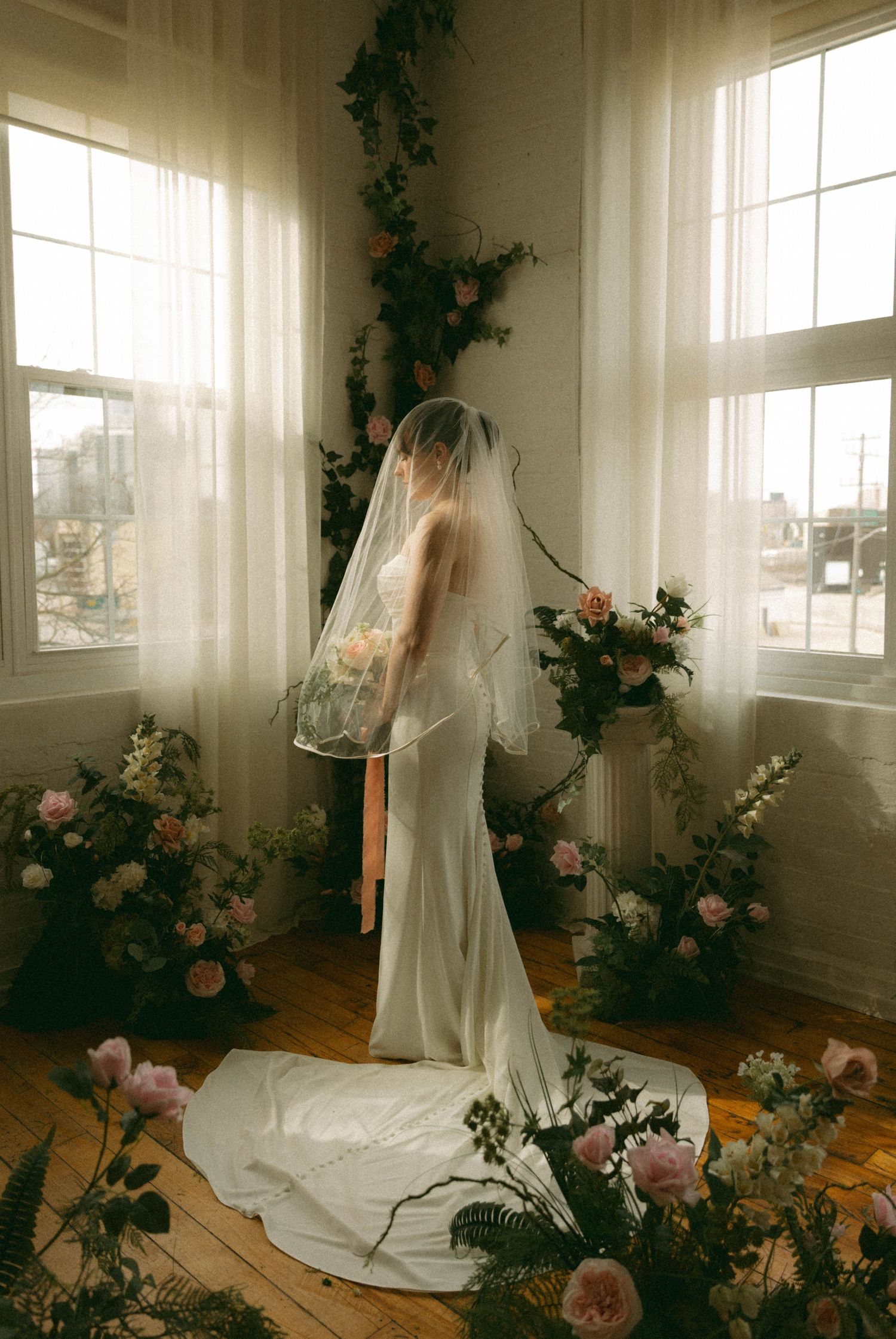 Cinematic wedding photography near me, wedding photographer woodstock, woodstock wedding photography, ontario wedding photographer, near me