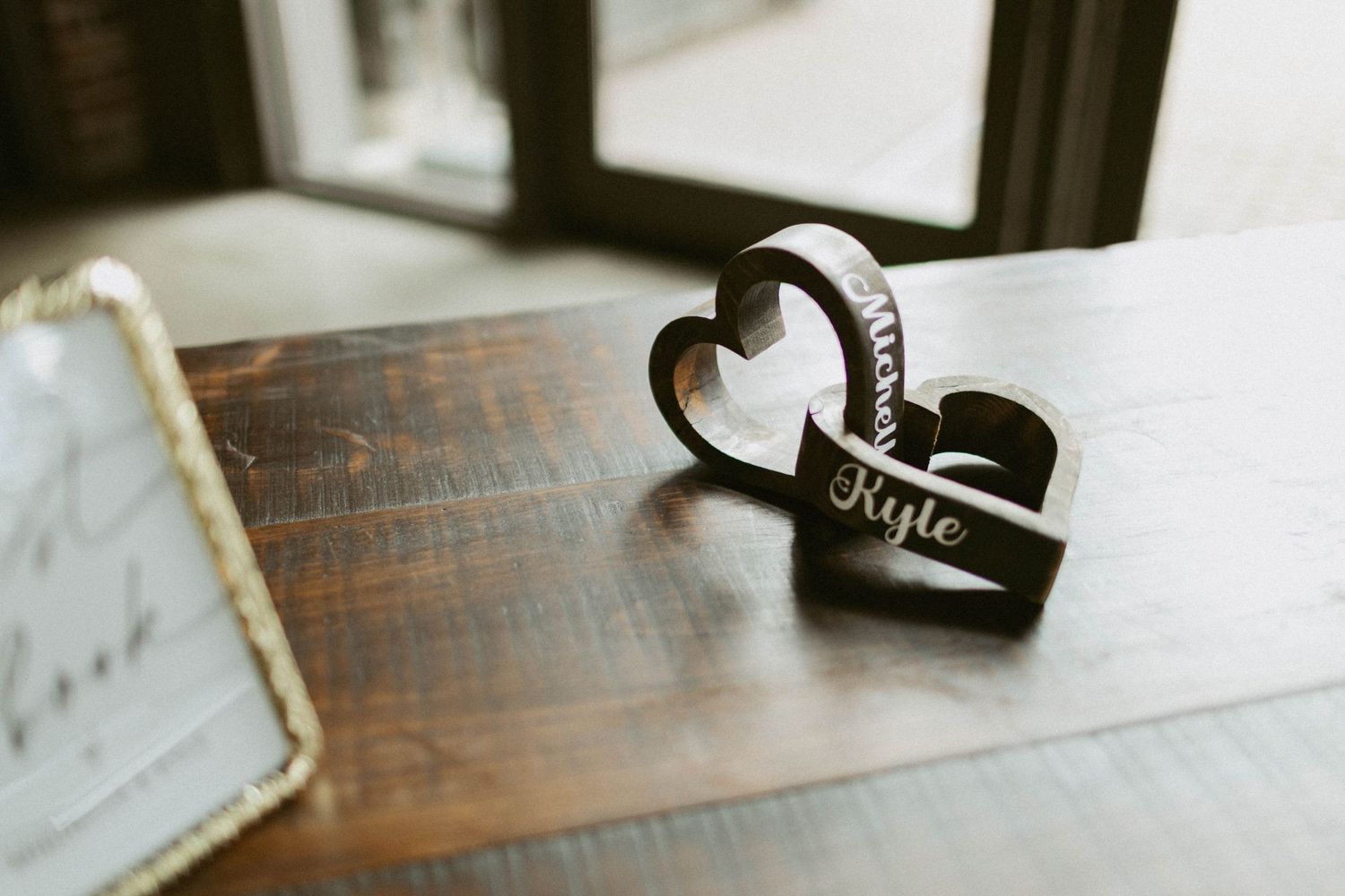 Wedding photographer Brantford Ontario, cinematic documentary weddings, natural moments, emotional photography