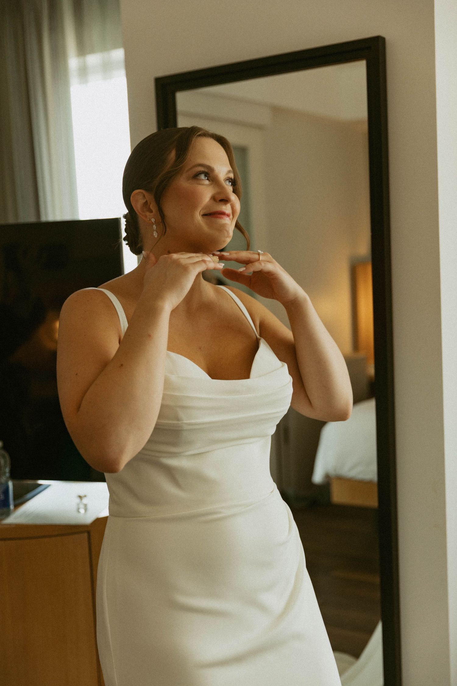 Documentary wedding photographer near London Ontario, cinematic style, real moments, relaxed wedding photos