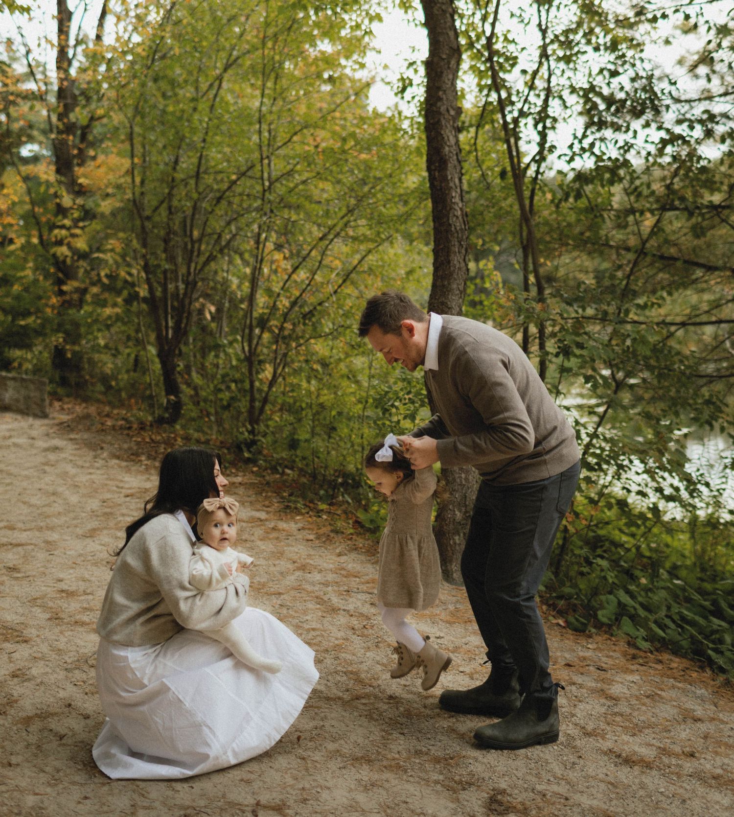 fun family photographer woodstock, lifestyle family photographer woodstock and surrounding areas, family photographer near me, cinematic