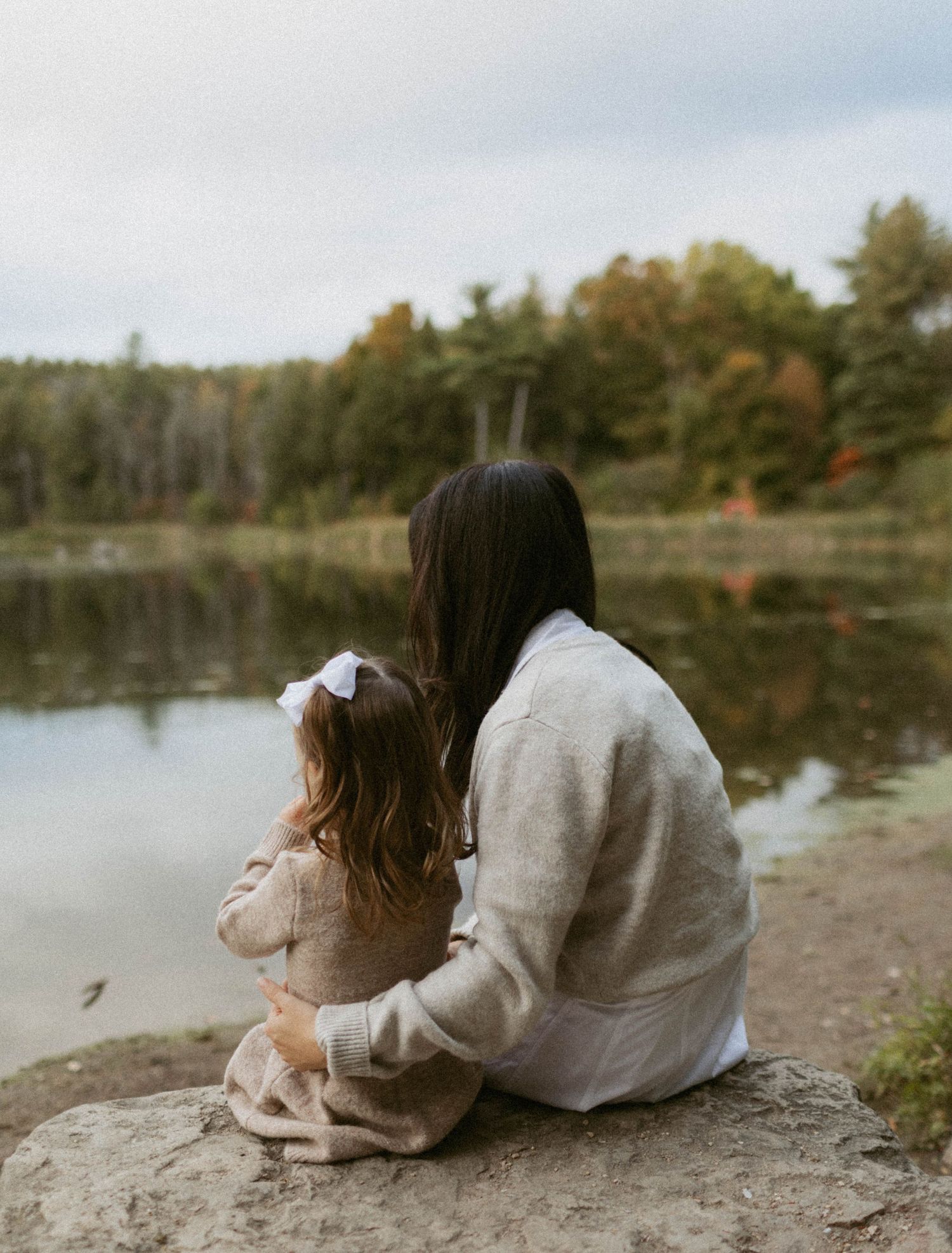 fun family photographer woodstock, lifestyle family photographer woodstock and surrounding areas, family photographer near me, cinematic