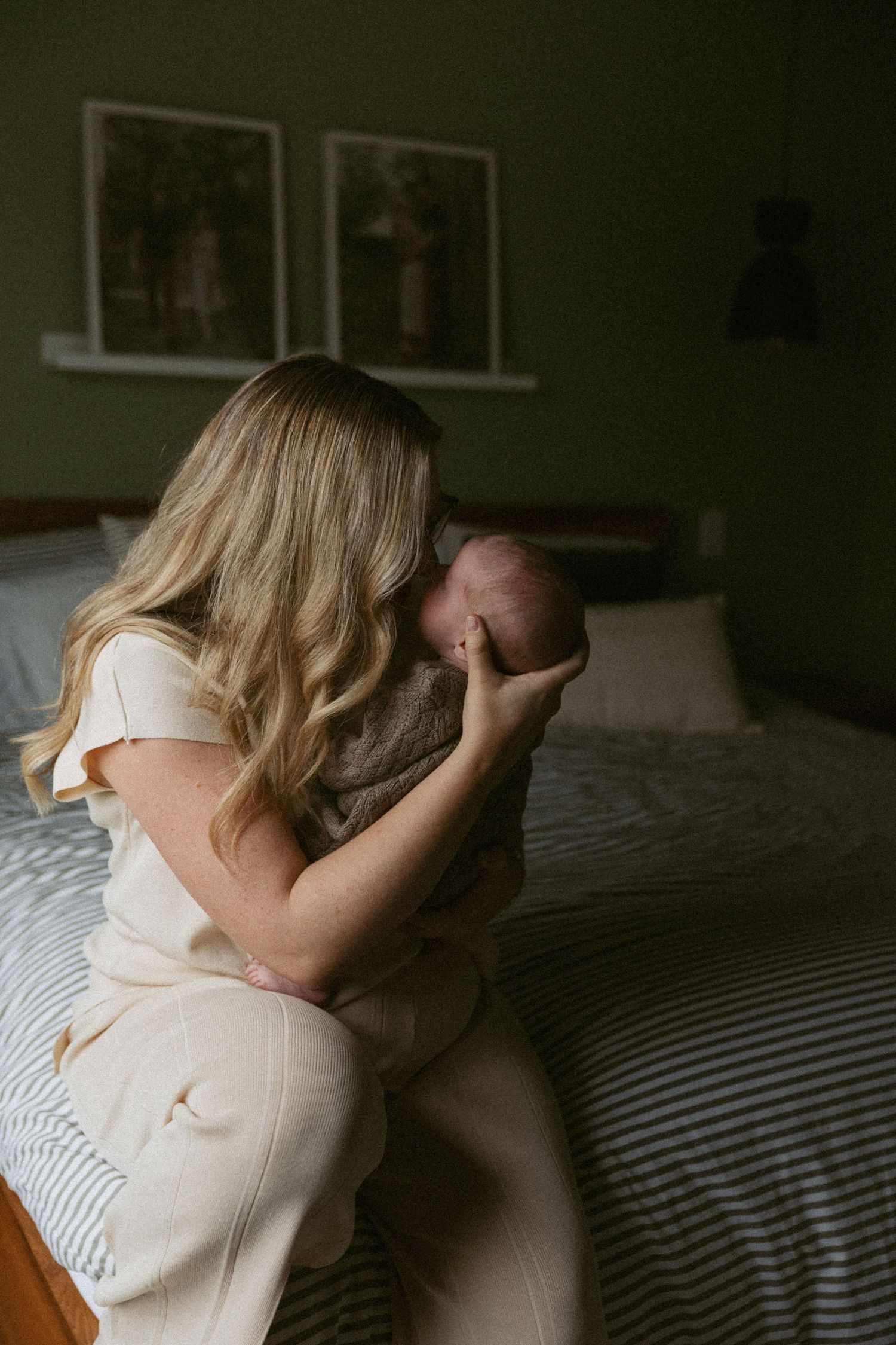 ingersoll newborn photographer, ingersoll photographer, thamesford photographers, thamesford newborn photographer, woodstock newborn photos