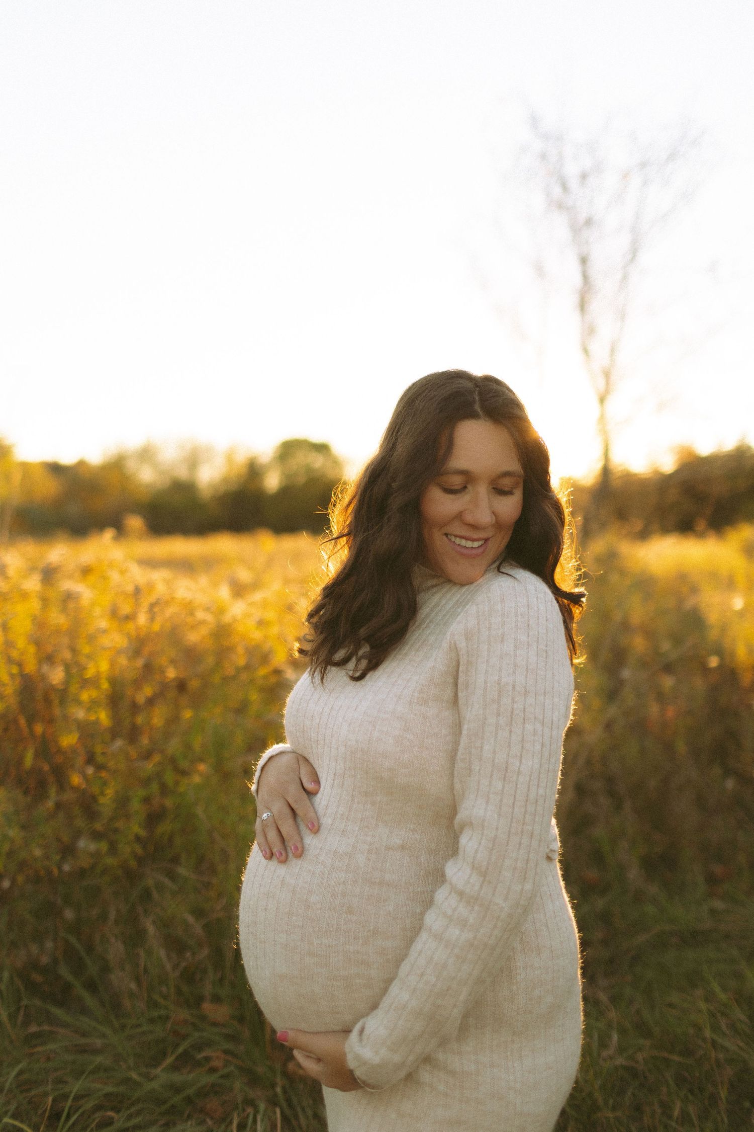 Woodstock Ontario maternity photographer | London ON maternity photos | Kitchener Waterloo maternity | cinematic maternity |maternity photos