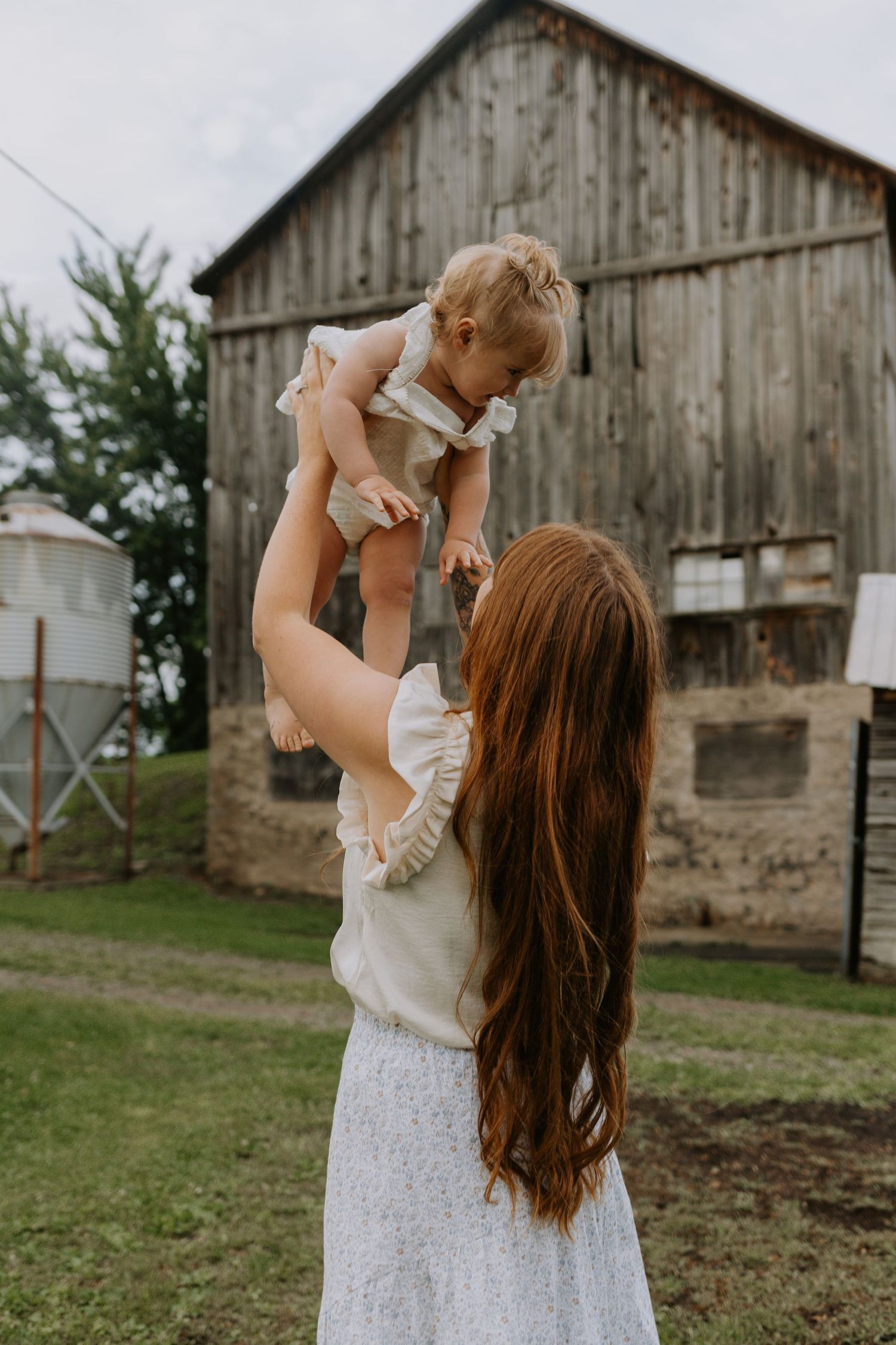 newborn photographer, woodstock newborn photographer, woodstock photographer, newborn photographer near me, lifestyle newborn photographer