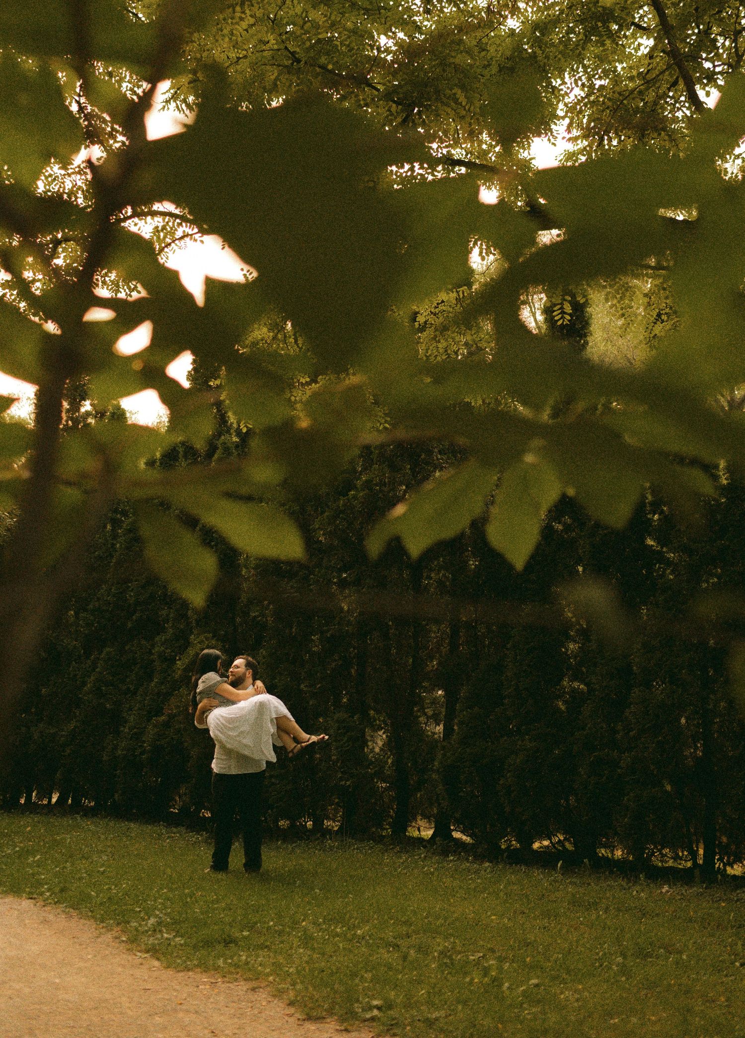brantford engagement photographer, brantford wedding photographer, Hamilton engagement photographer, brantford couples photographer, couples