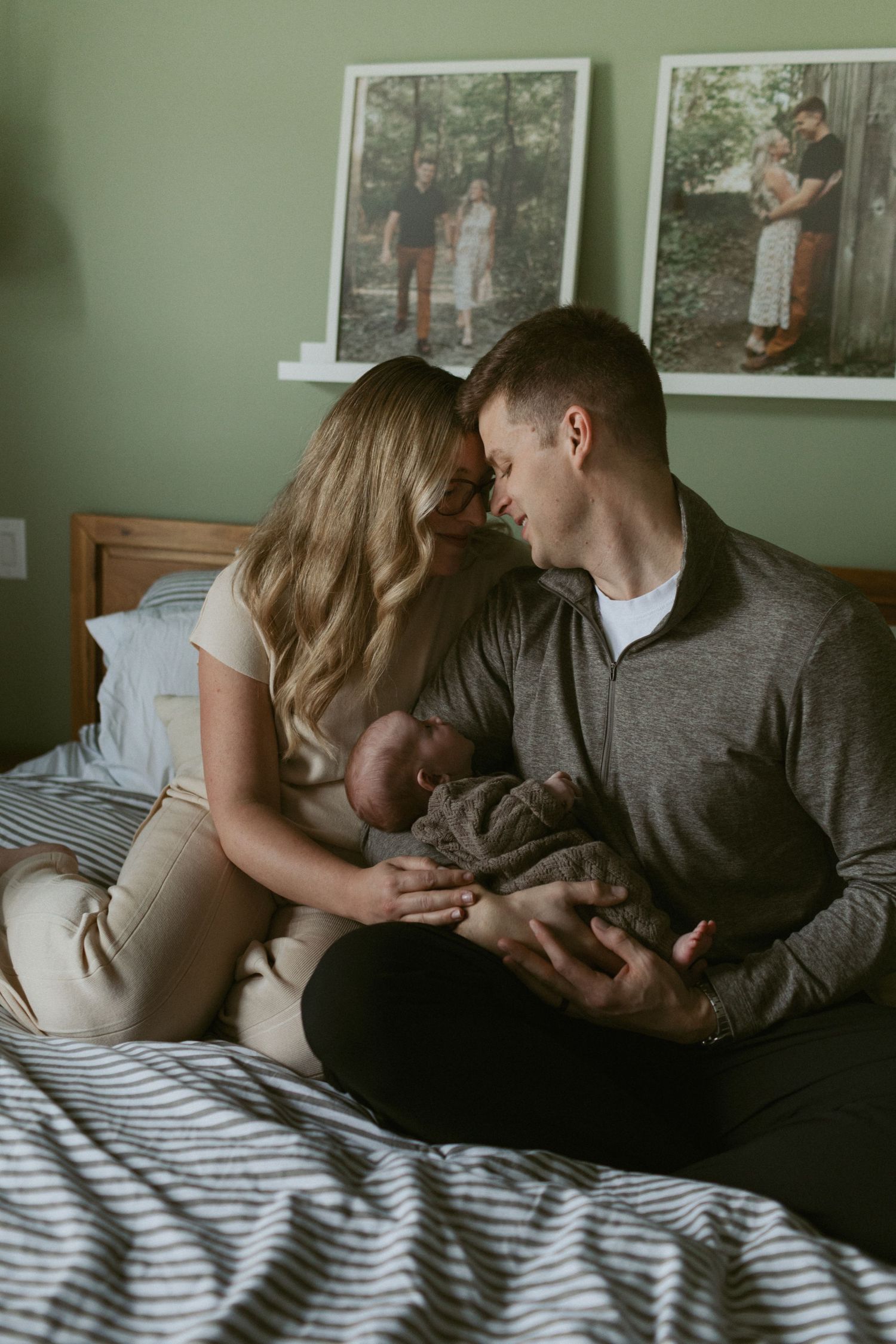 cinematic lifestyle newborn photography, storytelling photography, documentary style photographers near me, woodstock photographer