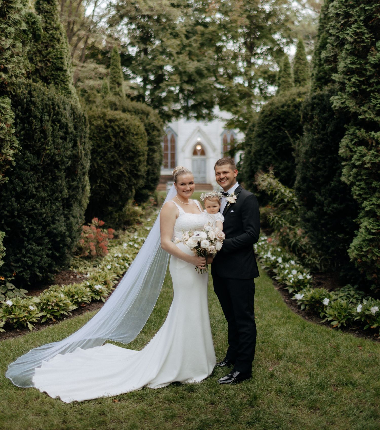 Woodstock wedding photographer, woodstock photographer, wedding photographer near me, ontario wedding photographer, ingersoll wedding photos