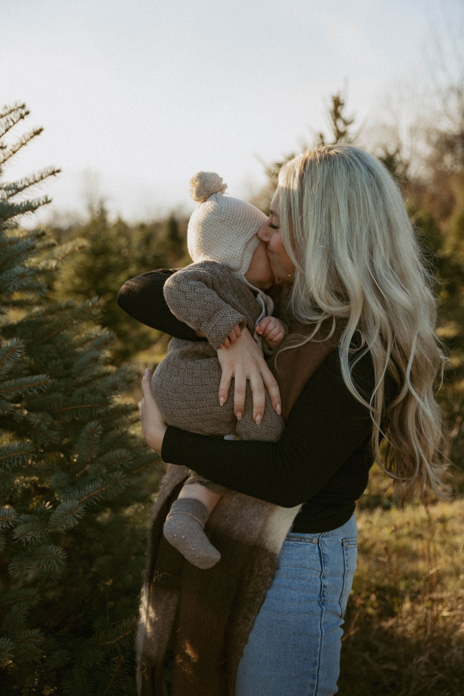 Woodstock ON lifestyle family photography | London ON family photographer | Kitchener Waterloo | Cinematic Photographer Near Me | Woodstock