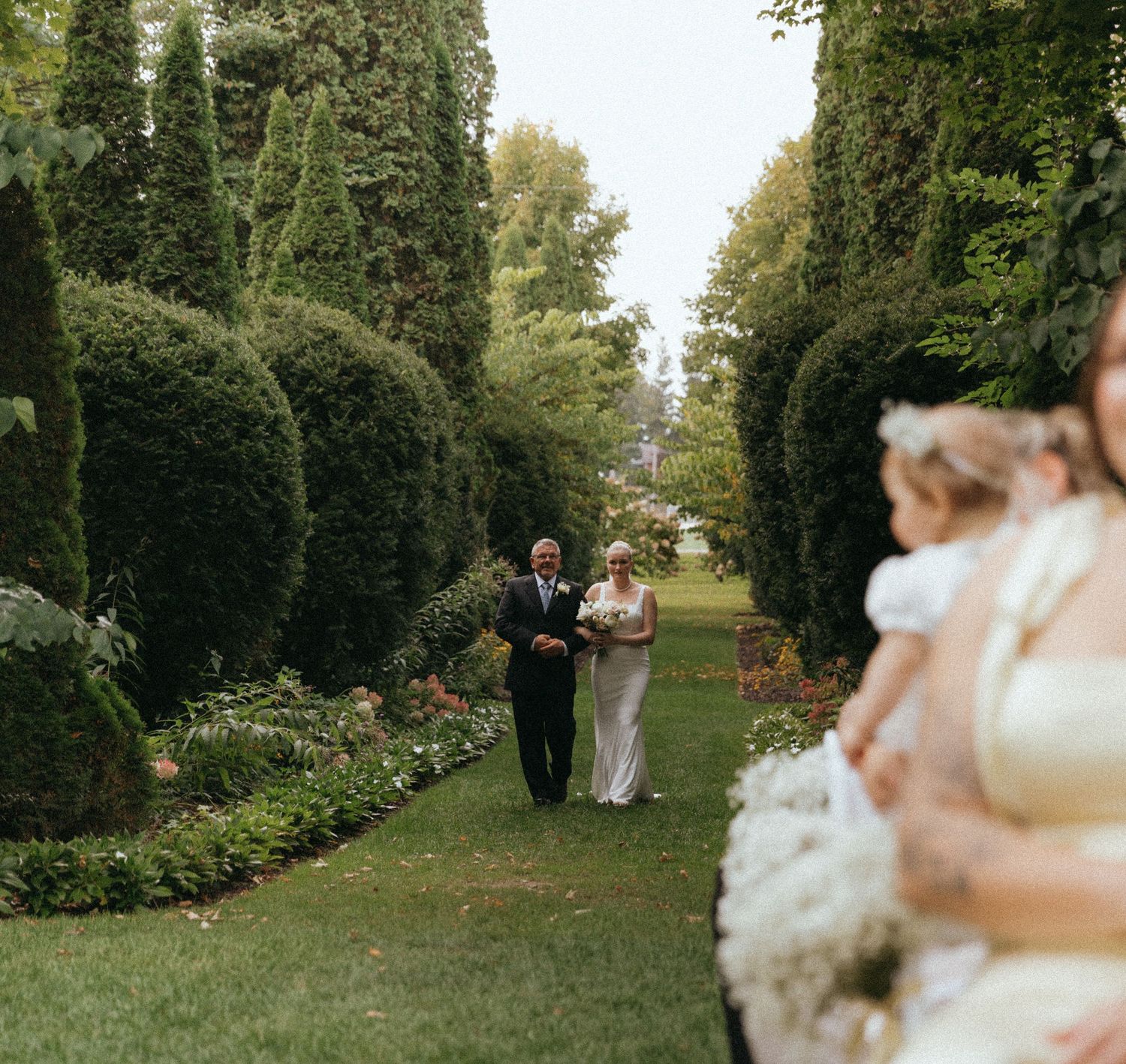 Woodstock wedding photographer, woodstock photographer, wedding photographer near me, ontario wedding photographer, ingersoll wedding photos