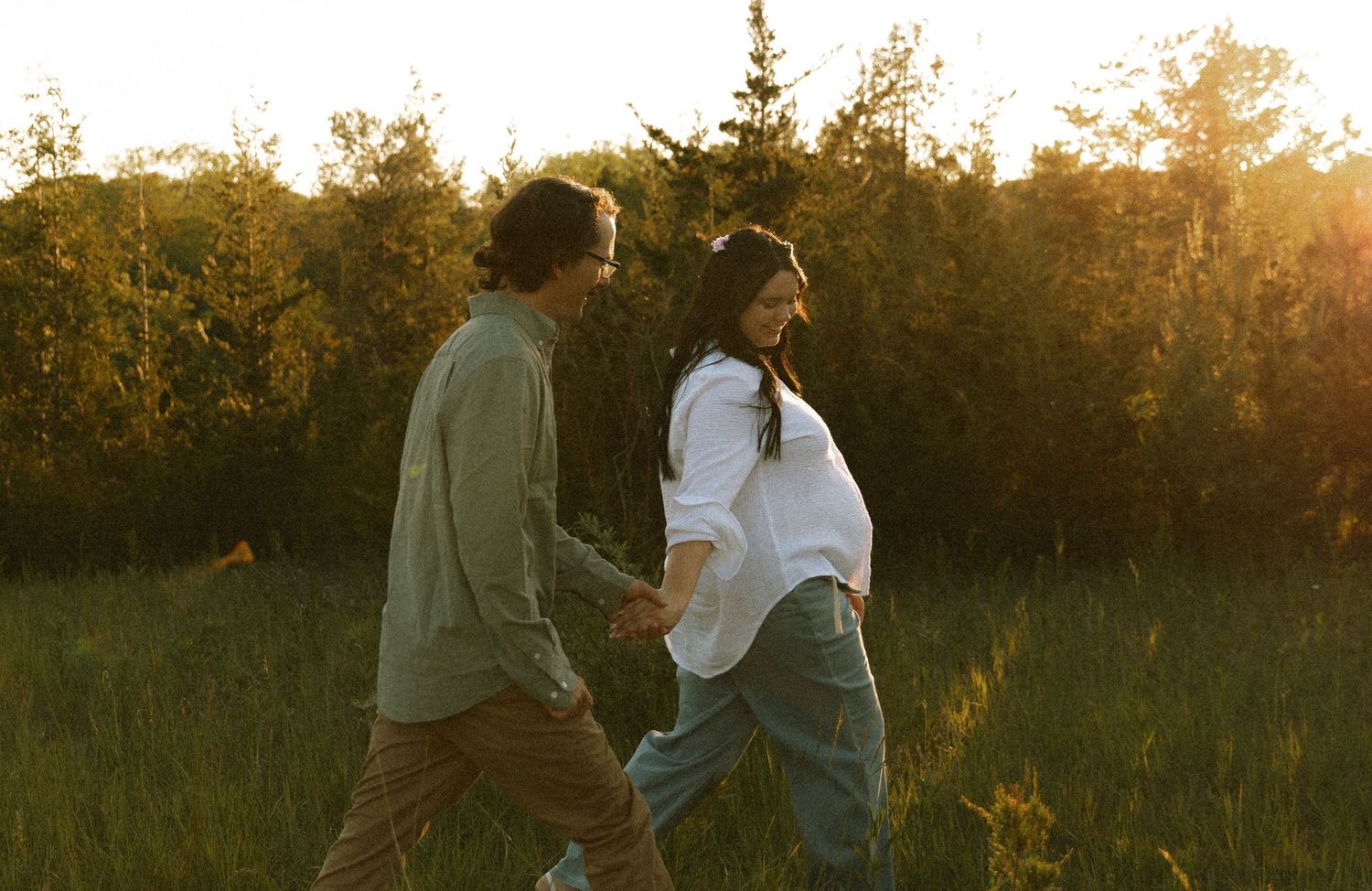 Maternity Photographer Near Me, Maternity photos, Brantford Maternity photographer, Cambridge Maternity Photographer, Brantford Photographer