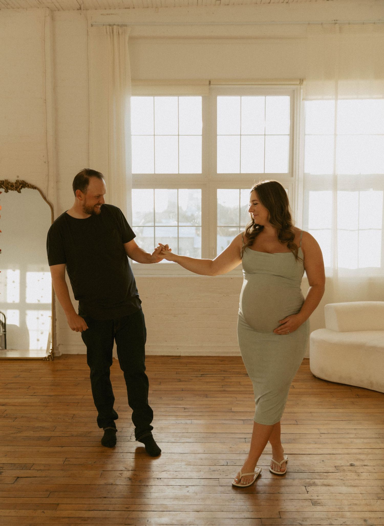Maternity Photographer Near Me,Maternity photos, Woodstock Maternity photographer,Kitchener Maternity Photographer,Oxford County Photography
